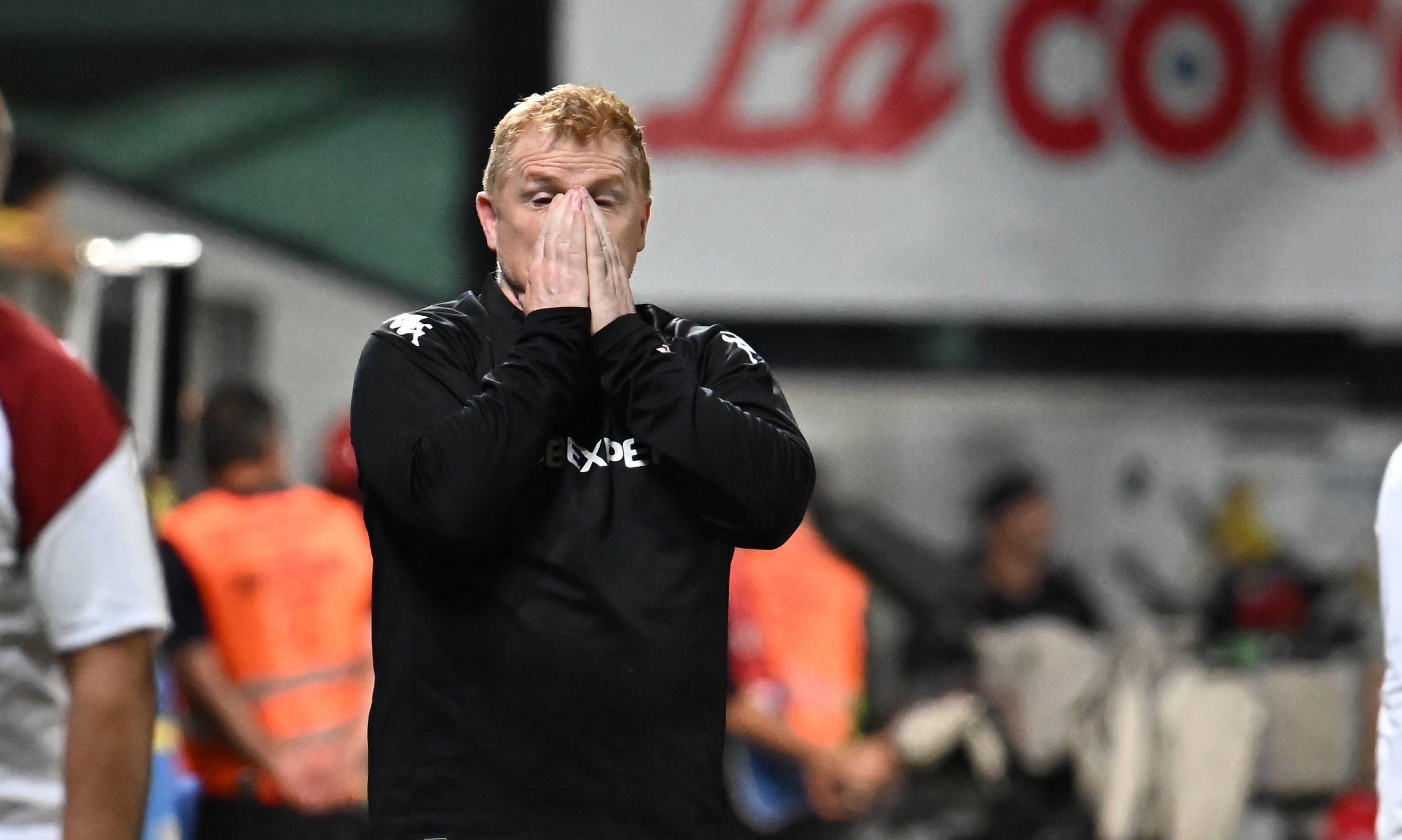 Reacția lui Neil Lennon după scandalul de la Rapid: &rdquo;Sunt dezamăgit!&rdquo;