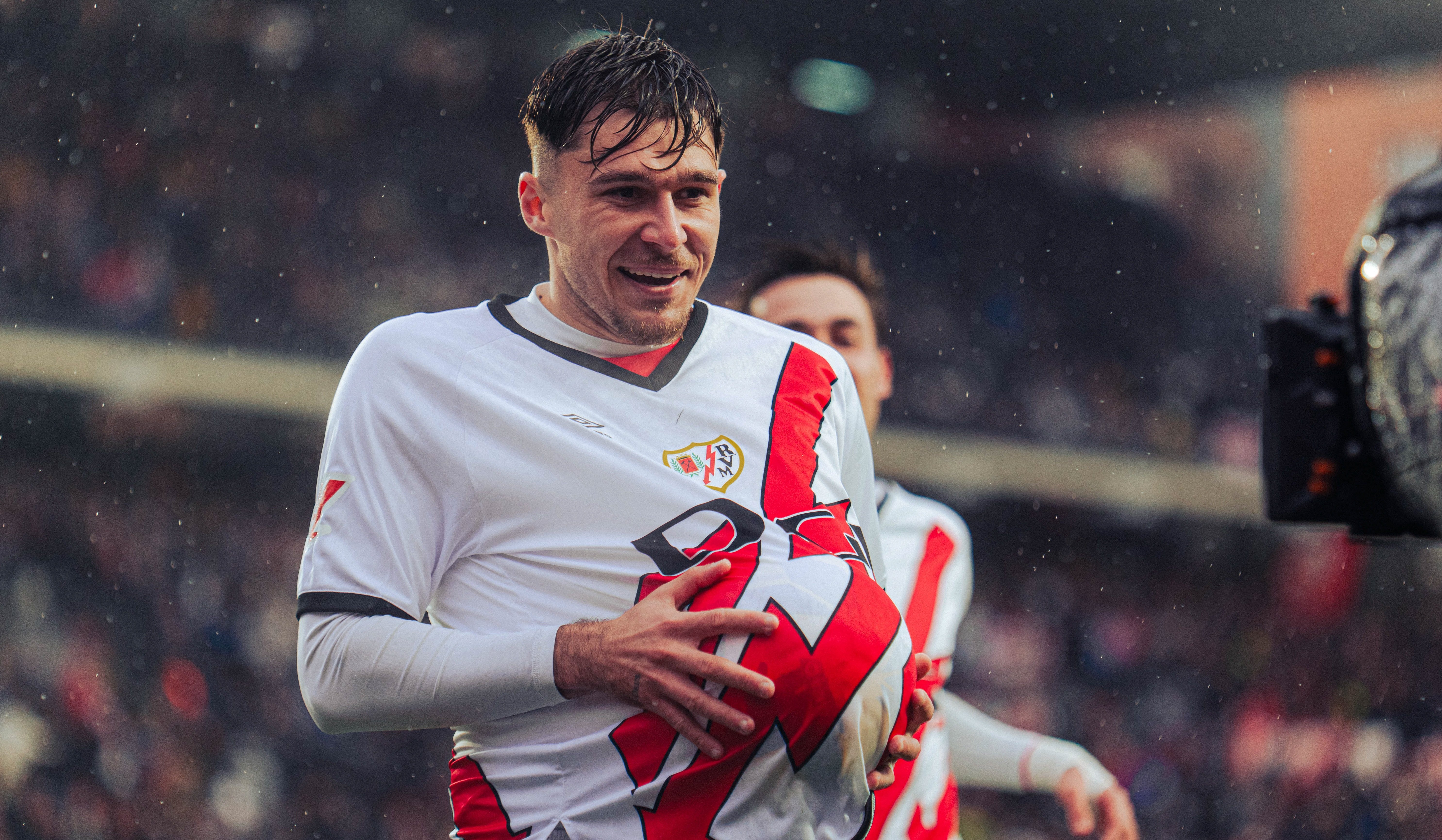 MARCA anunță: Milioane de euro pentru Andrei Rațiu! Un club din Top 5 a făcut o primă ofertă oficială pentru transferul rom&acirc;nului
