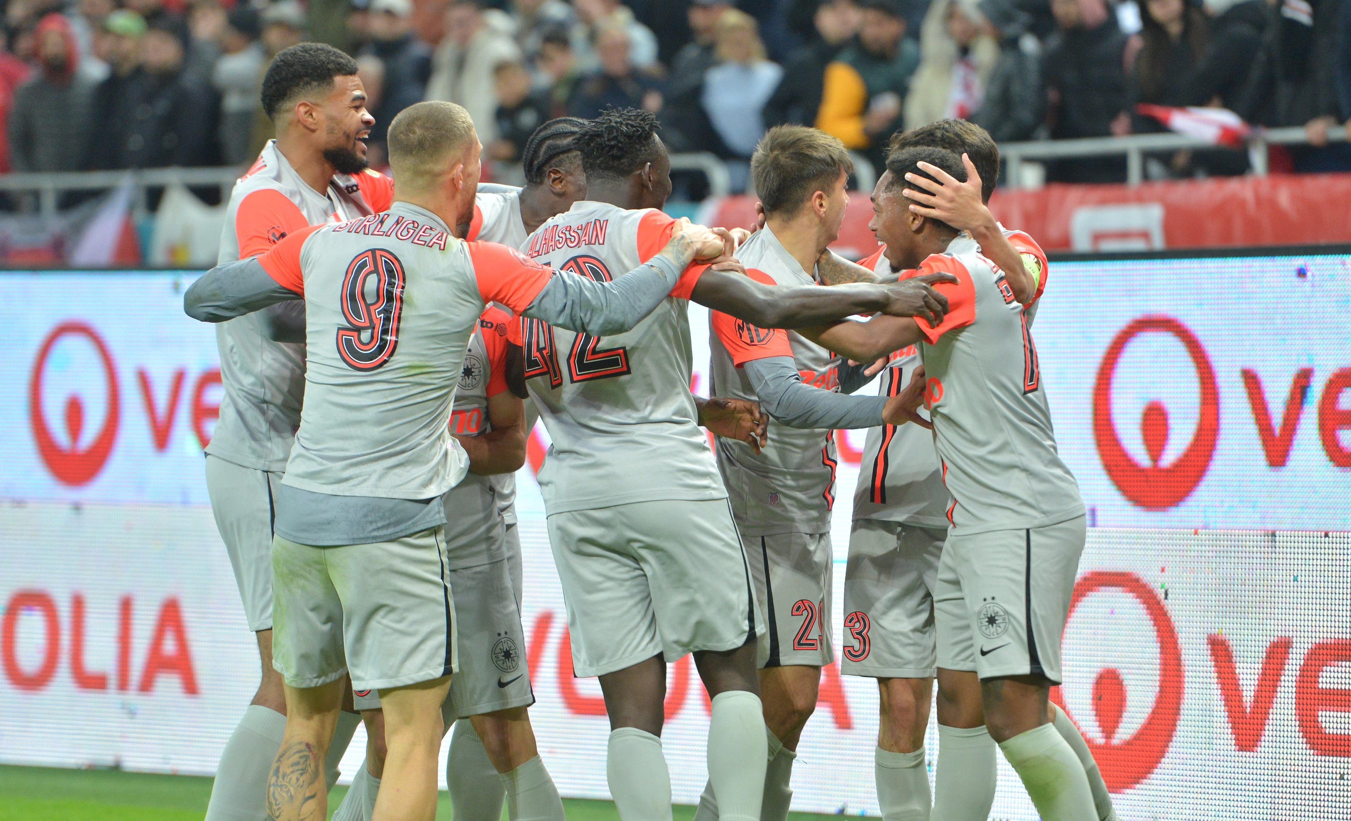 Dat afară de FCSB &icirc;n iarnă, a ajuns la o echipă rară a Europei: niciun eșec &icirc;n tot sezonul!
