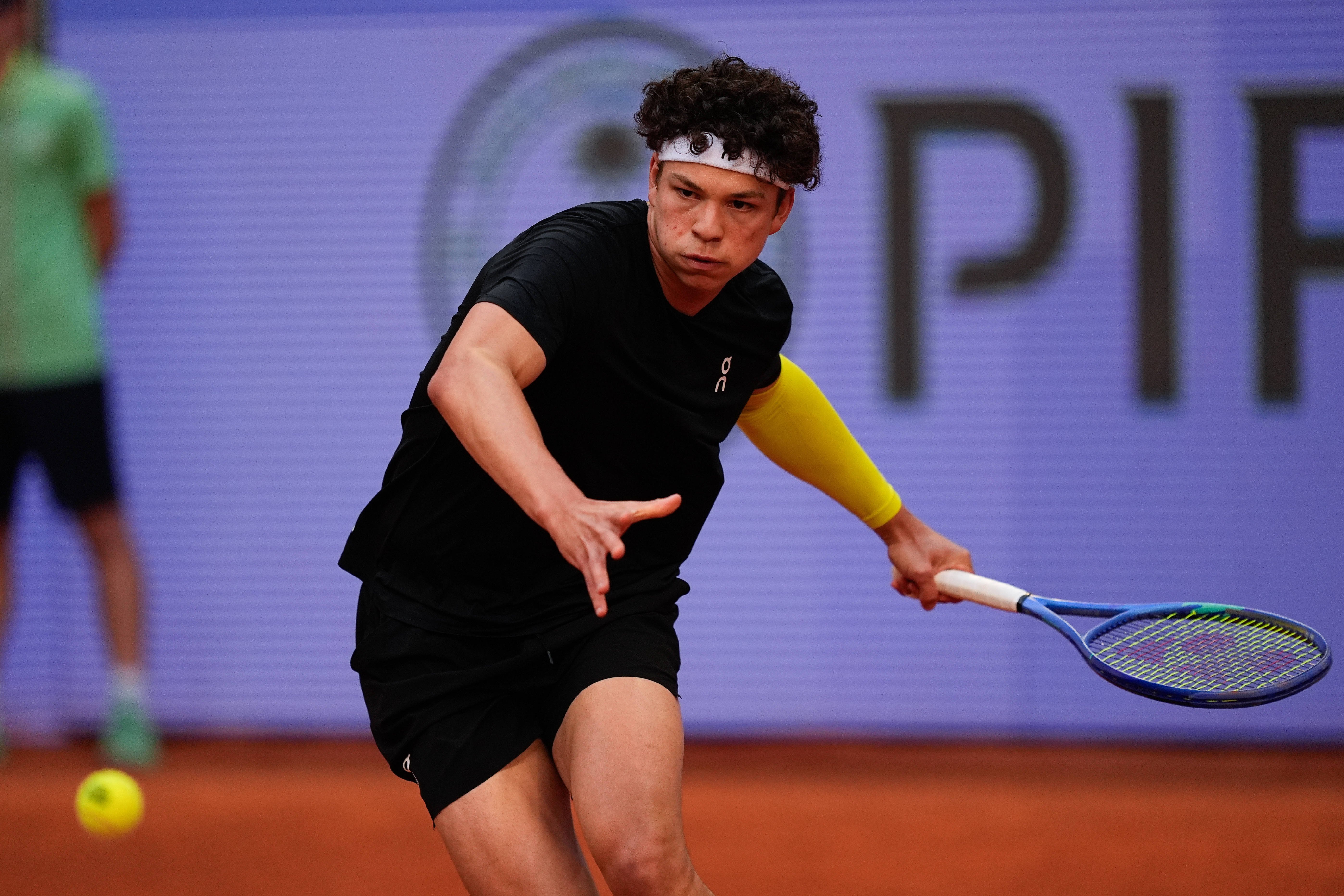 Un american (13 ATP) a provocat daune la Madrid, c&acirc;nd a văzut că urmează să piardă: ce faptă a comis