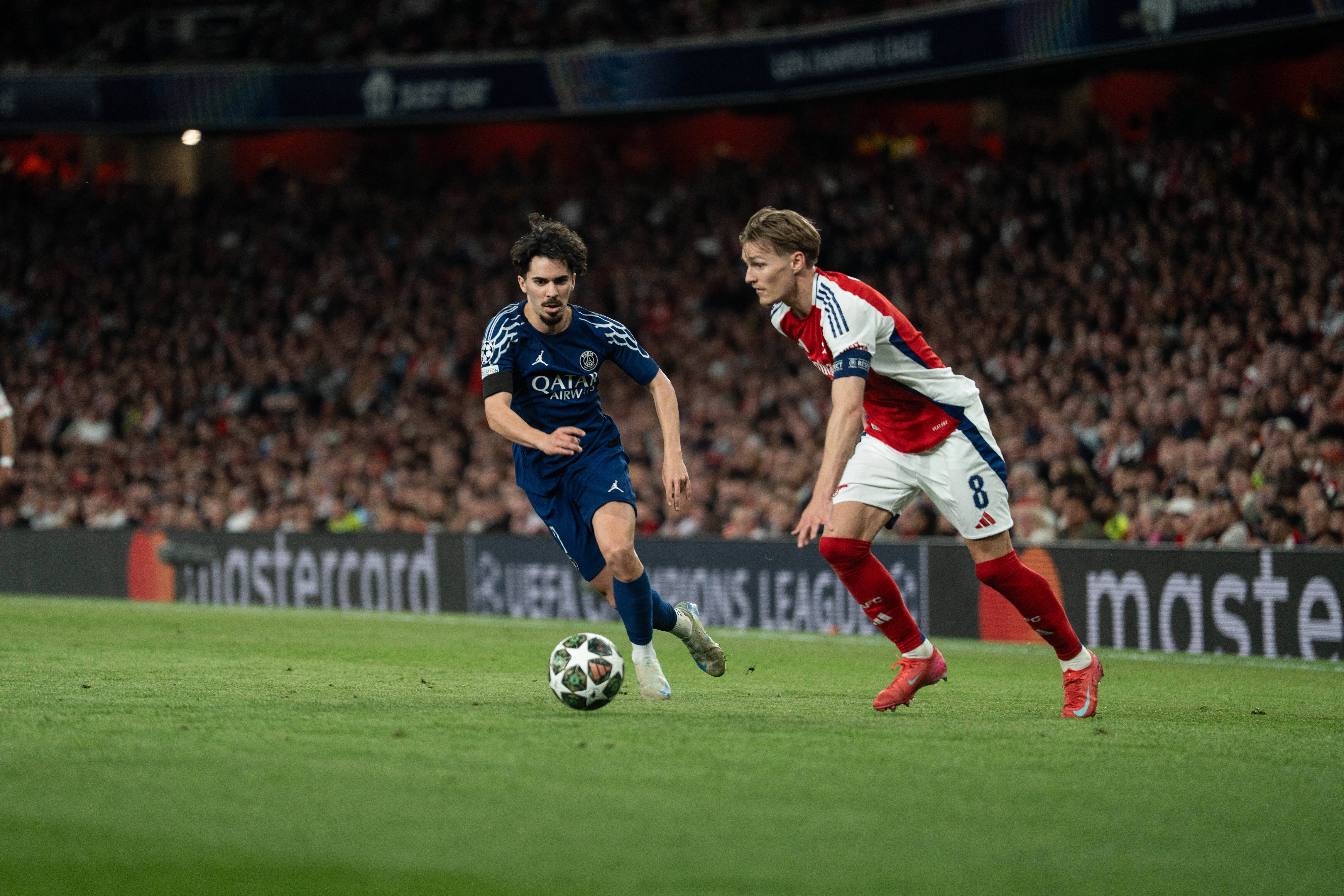 A primit trofeul de &rdquo;omul meciului&rdquo; după Arsenal - PSG, dar i l-a dat unui coleg: &rdquo;Adevăratul MVP&rdquo;