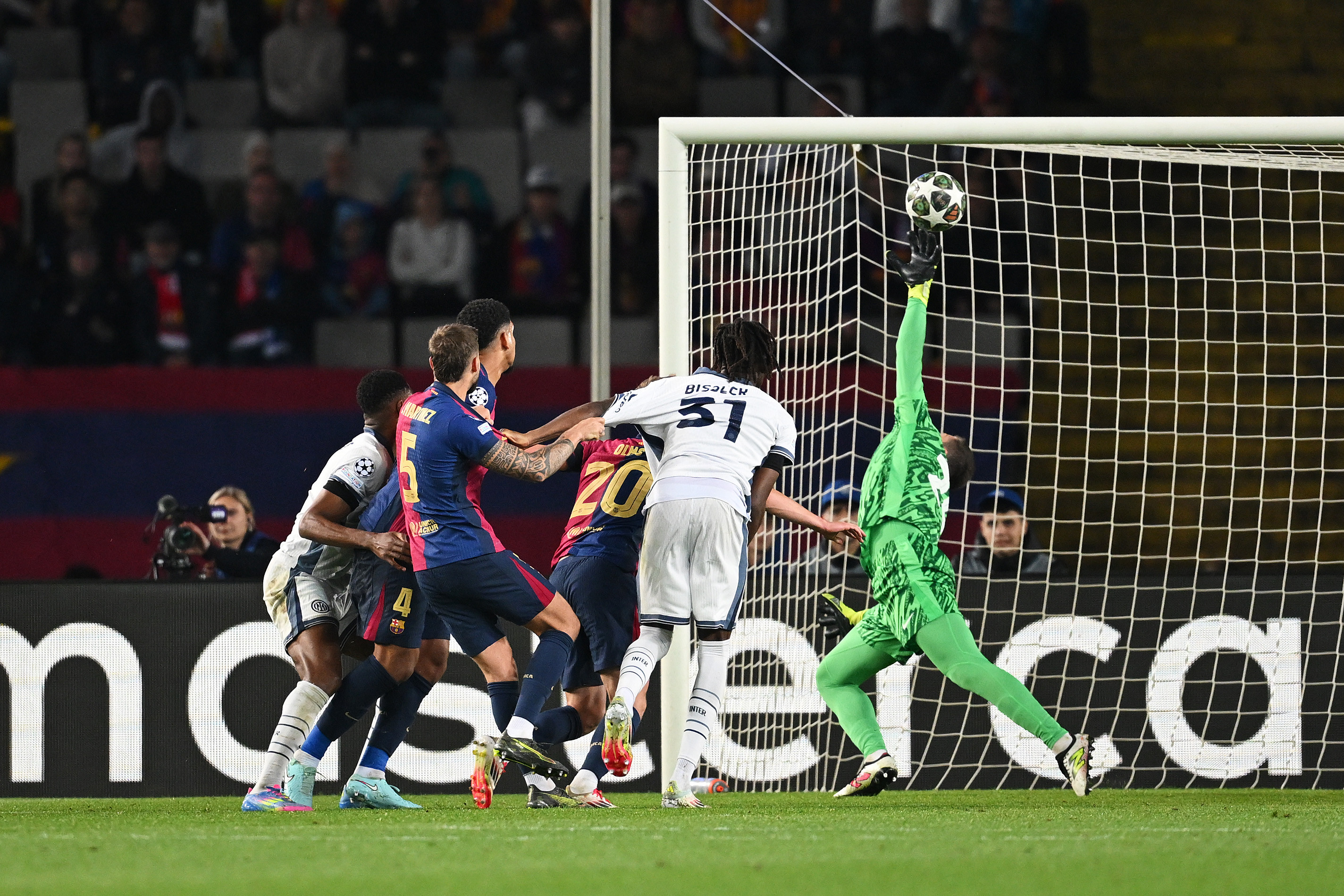 Dumfries barcelona inter 6