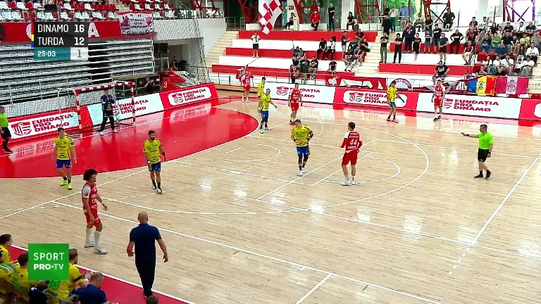 Dinamo - Potaissa Turda, finalul primei reprize | Meci transmis de Pro Arena și VOYO (2 mai 2025)