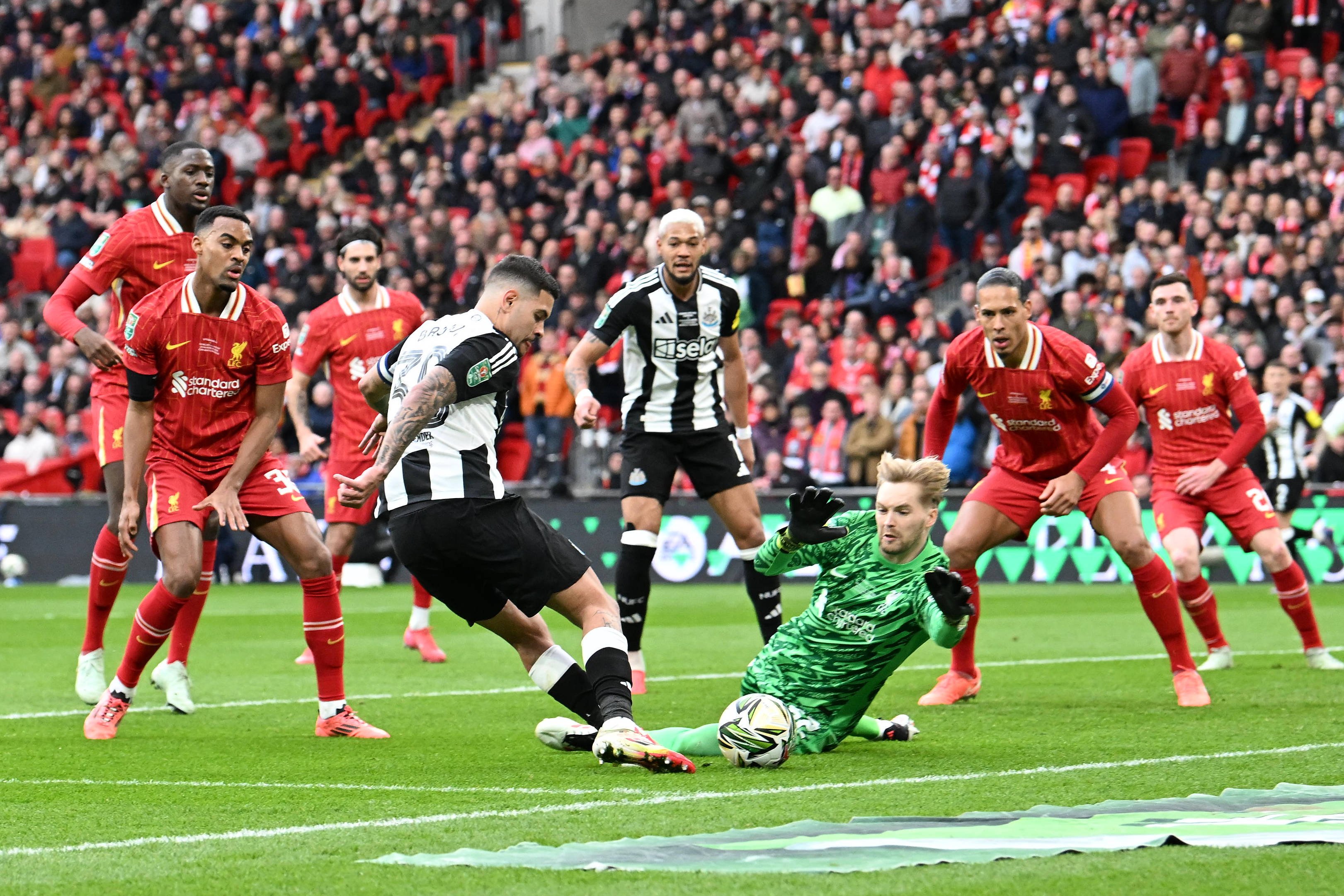 OUT! &Icirc;ncă un jucător pleacă de la Liverpool imediat după c&acirc;știgarea titlului