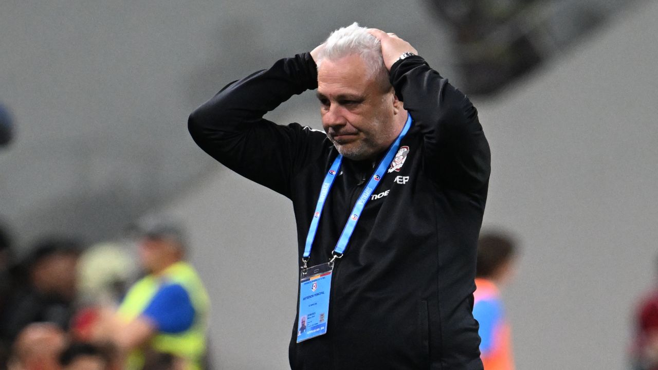 Probleme la CFR Cluj! Marius Șumudică nu va face deplasarea în Norvegia pentru meciul cu Tromso