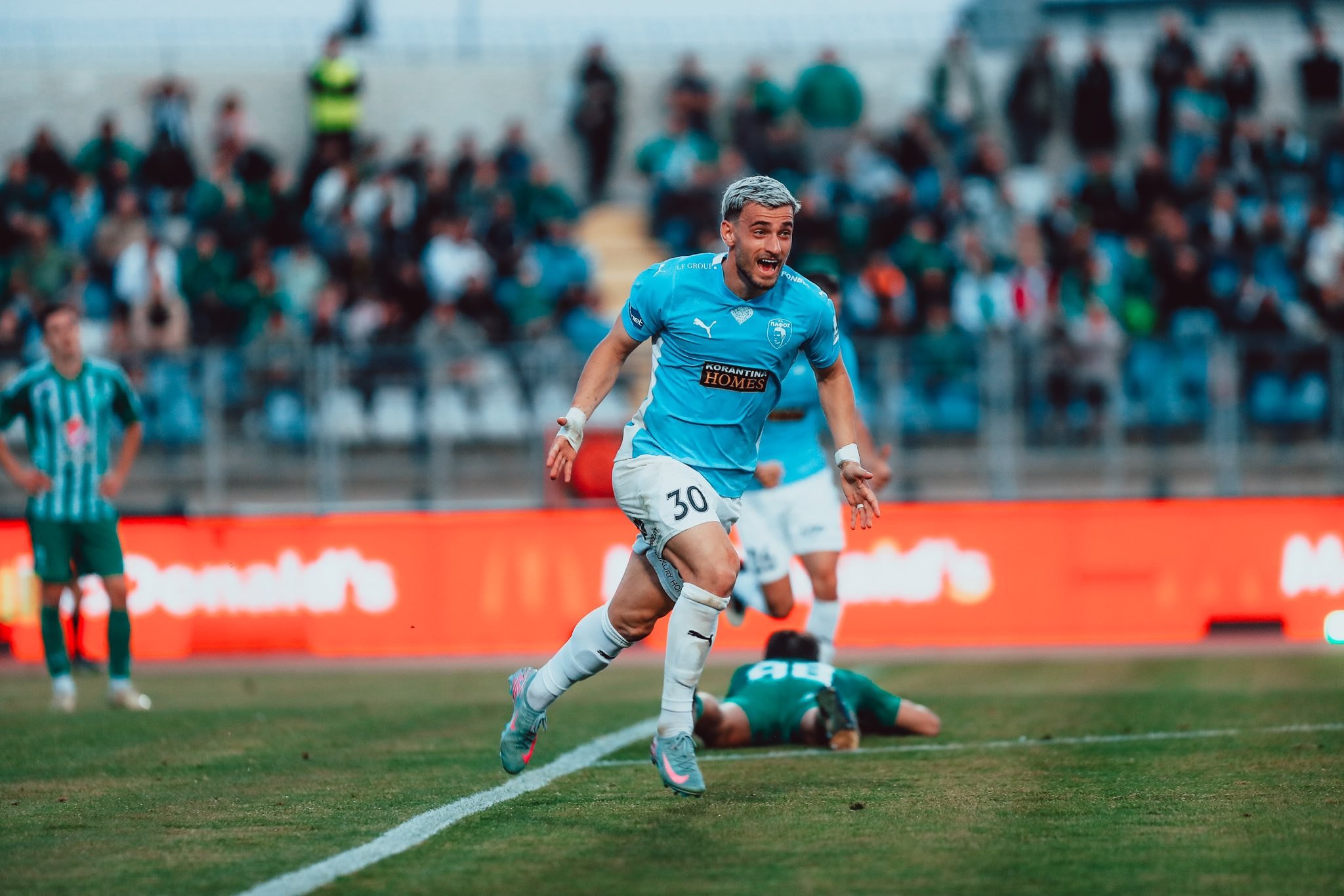 Vlad Dragomir înscrie în victoria Pafos la Larnaca