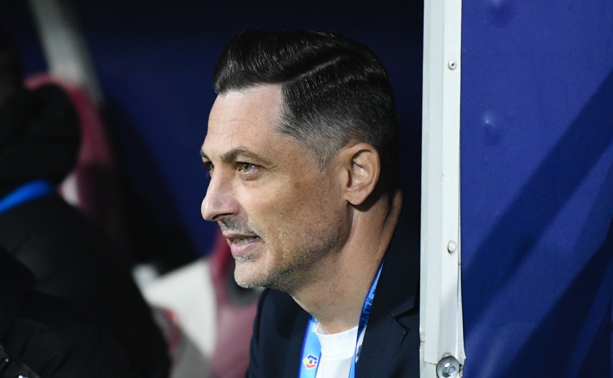 FCSB, răspuns pentru Rădoi, deranjat de parada costumelor: &bdquo;Spun doar at&acirc;t!&ldquo;