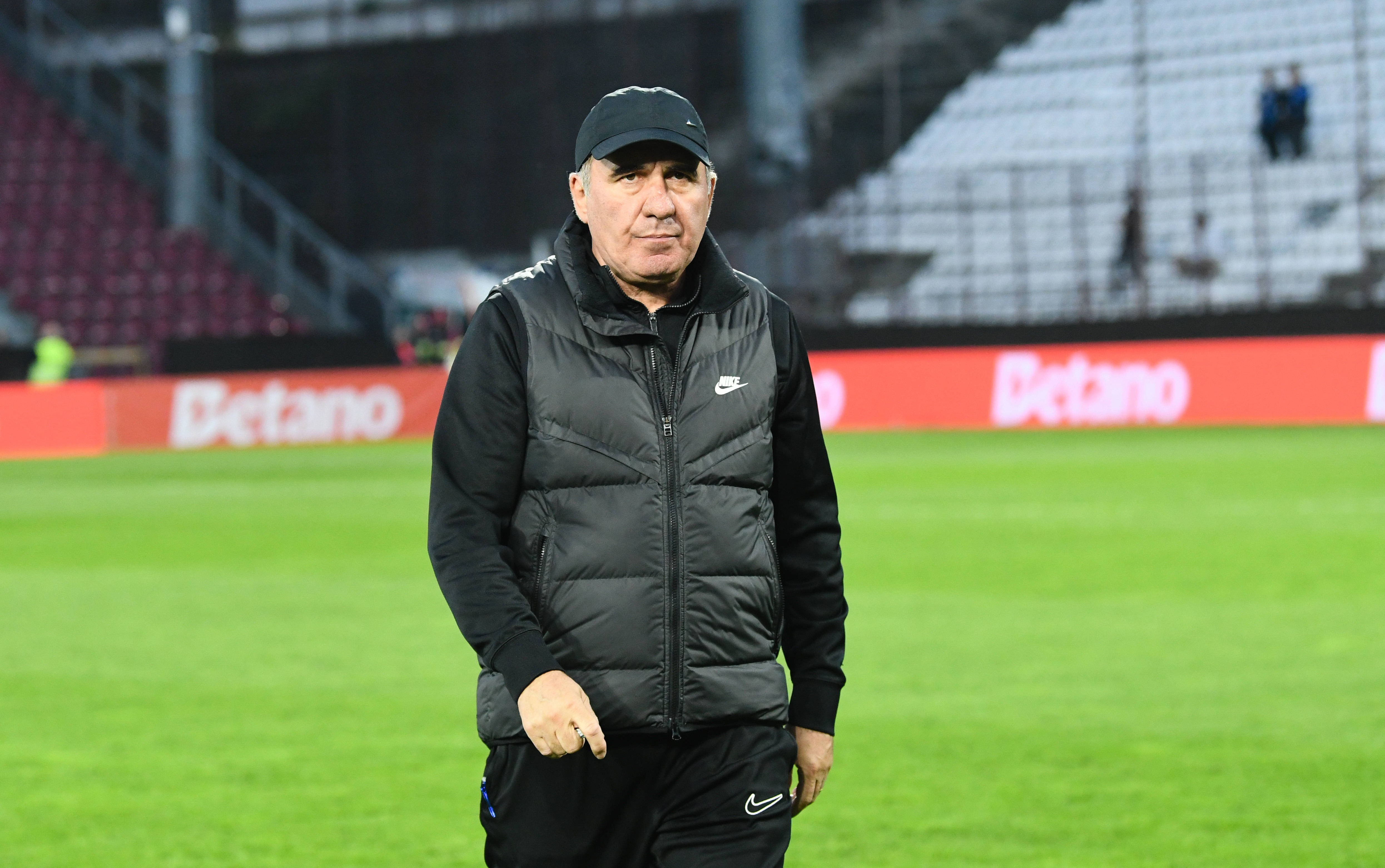 Doi dintr-o lovitură? Răspunsul lui Gică Hagi c&acirc;nd a fost &icirc;ntrebat de jucătorii pe care &icirc;i vrea de la FCSB