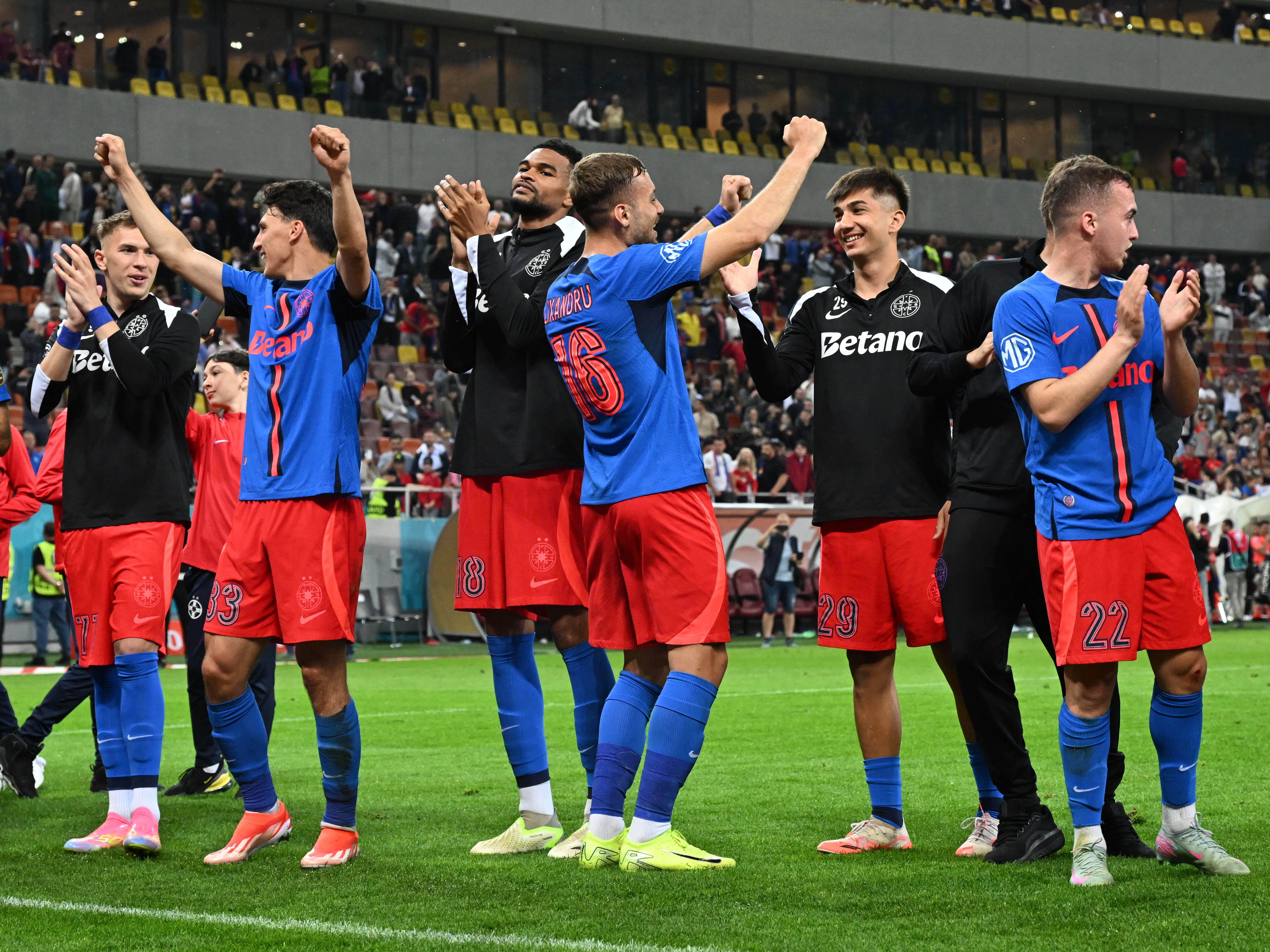 Gigi Becali, gata să v&acirc;ndă doi jucători la Rapid după ce FCSB a devenit campioană: Poate facem și un schimb