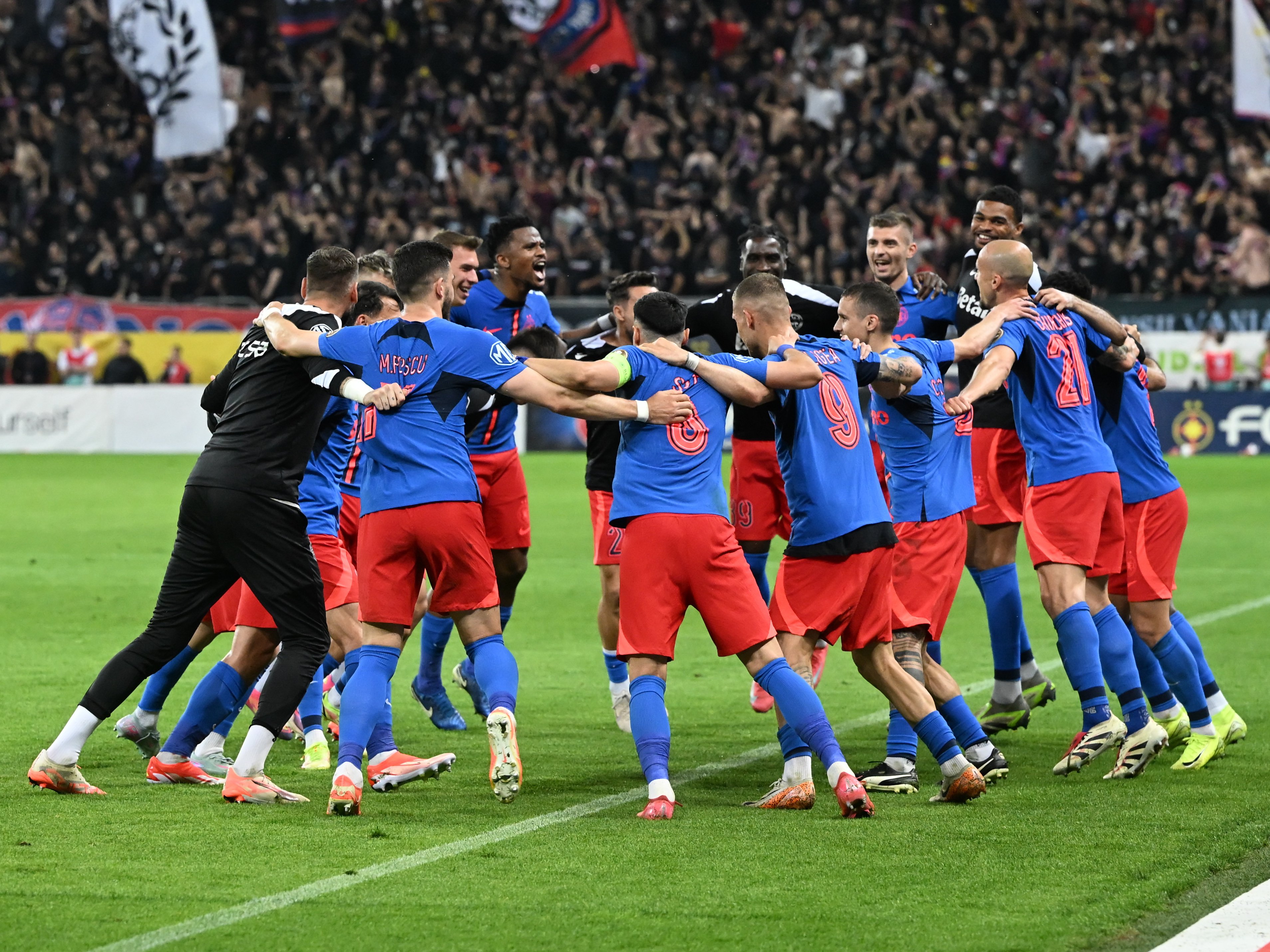 Jucătorul de la FCSB a dat lovitura: &rdquo;Are 200.000 de euro pentru campionat&rdquo;