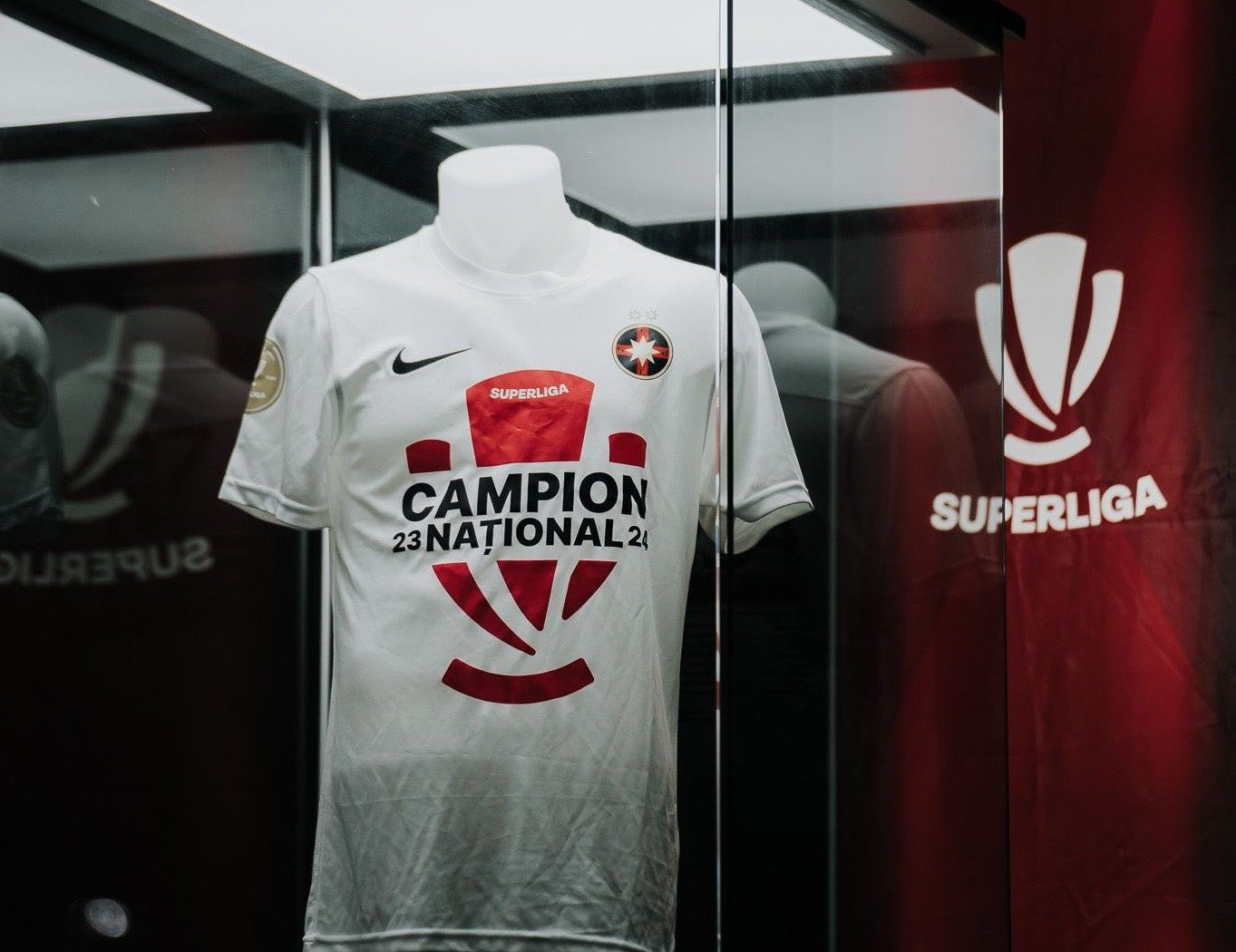 Cum și-a distrus FCSB adversarele al doilea an la r&acirc;nd. Caramavrov notează marile atuuri ale noii și vechii campioane &icirc;n fața rivalelor