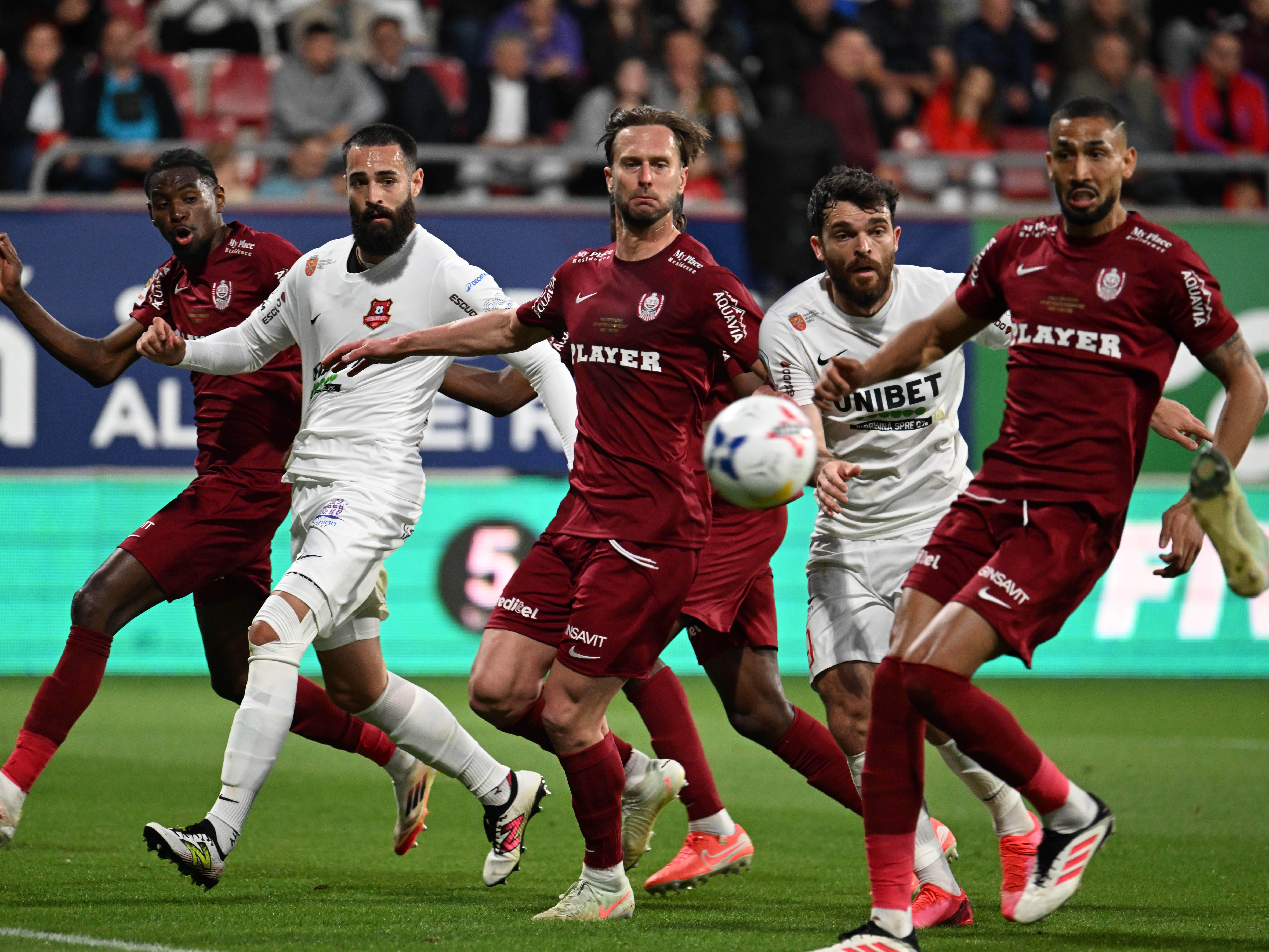 CFR Cluj - FC Hermannstadt 3-2 | Trupa lui Dan Petrescu se impune &icirc;n Cupa Rom&acirc;niei