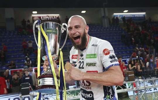 Un campion din Serie A la naționala Rom&acirc;niei pentru Campionatul Mondial! Ce urmează pentru &rdquo;tricolori&rdquo;