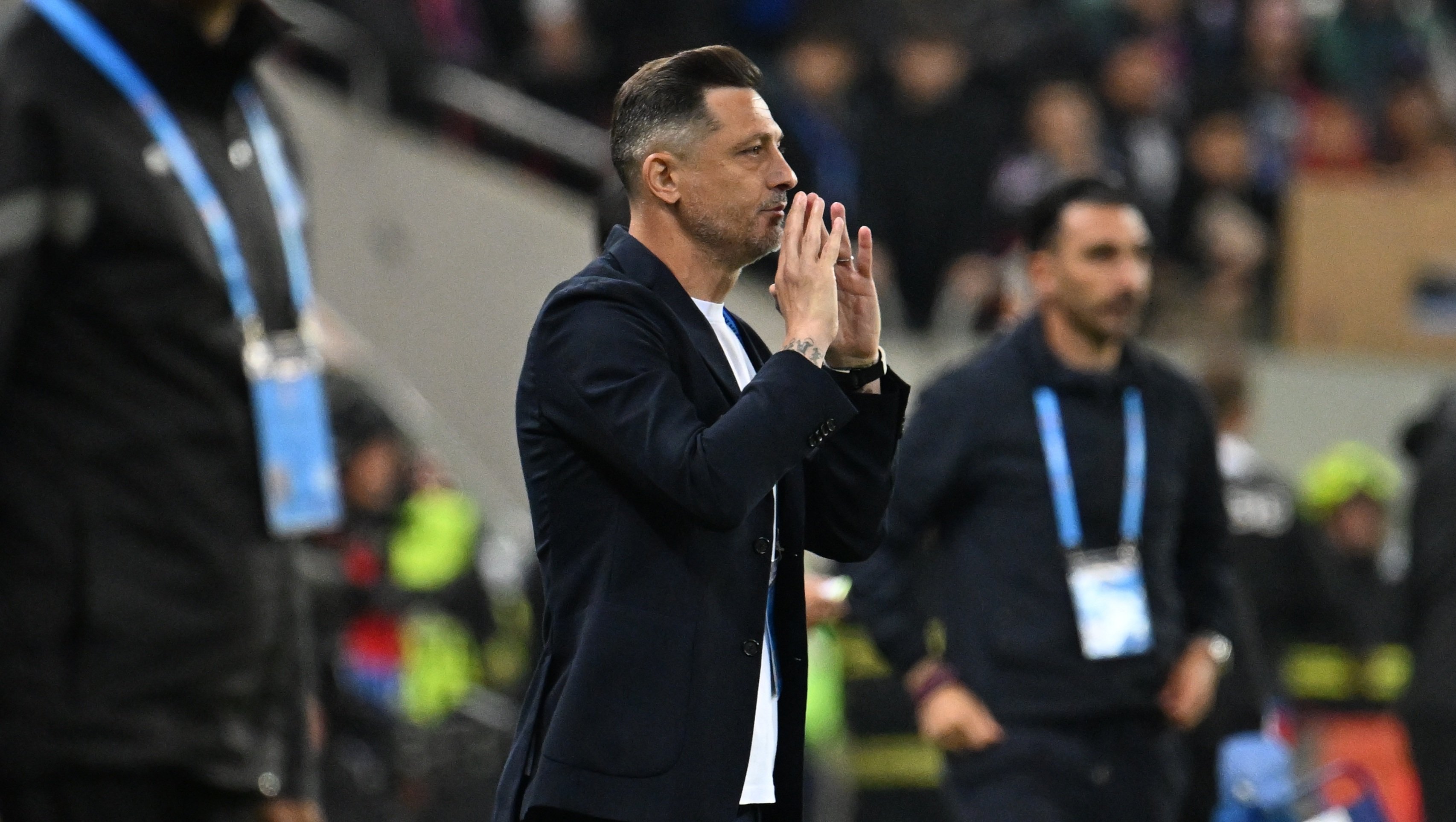 Gestul făcut de fanii FCSB față de Mirel Rădoi &icirc;n timpul meciului de pe Arena Națională