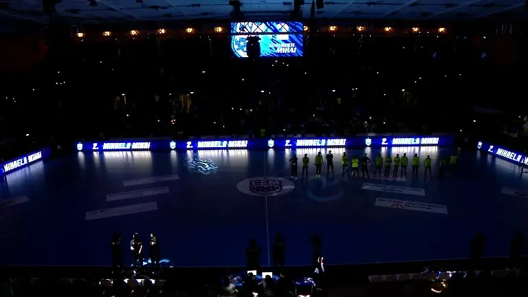 Cristina Neagu, omagiată la retragere înainte de ultimul ei meci, CSM București - Corona Brașov (18.05.2025)