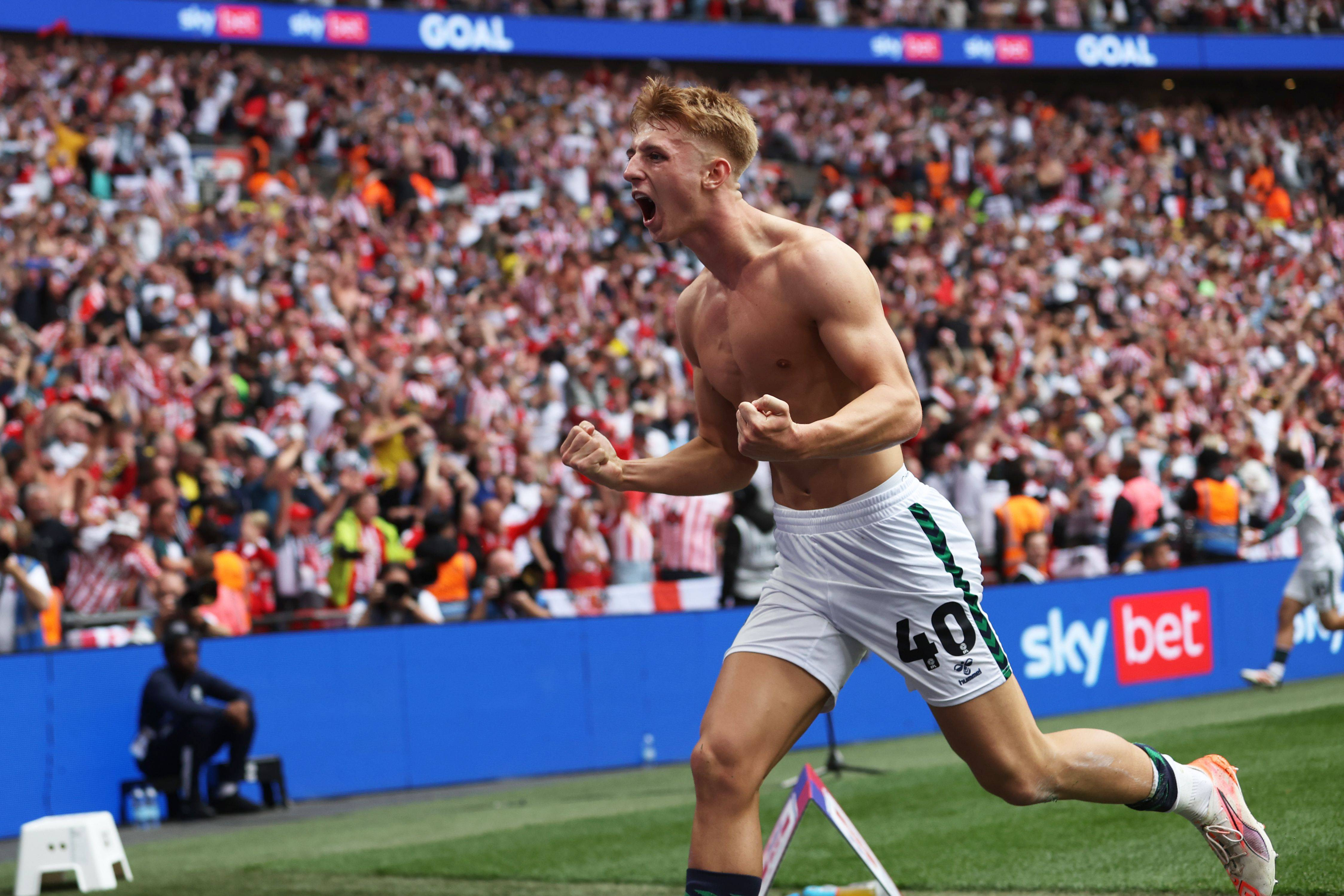 Știm ultima promovată &icirc;n Premier League! Un puști de 19 ani a dat &icirc;n 90+5 golul de 200 de milioane de lire