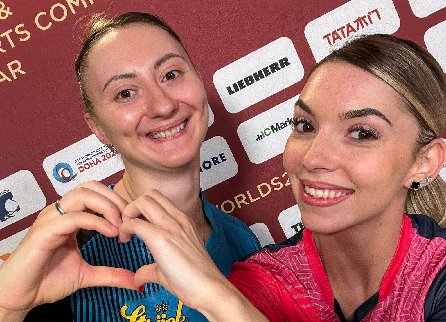 Bernadette Szocs, performanță formidabilă la Campionatul Mondial! A cucerit medalia de argint, alături de Sofia Polcanova