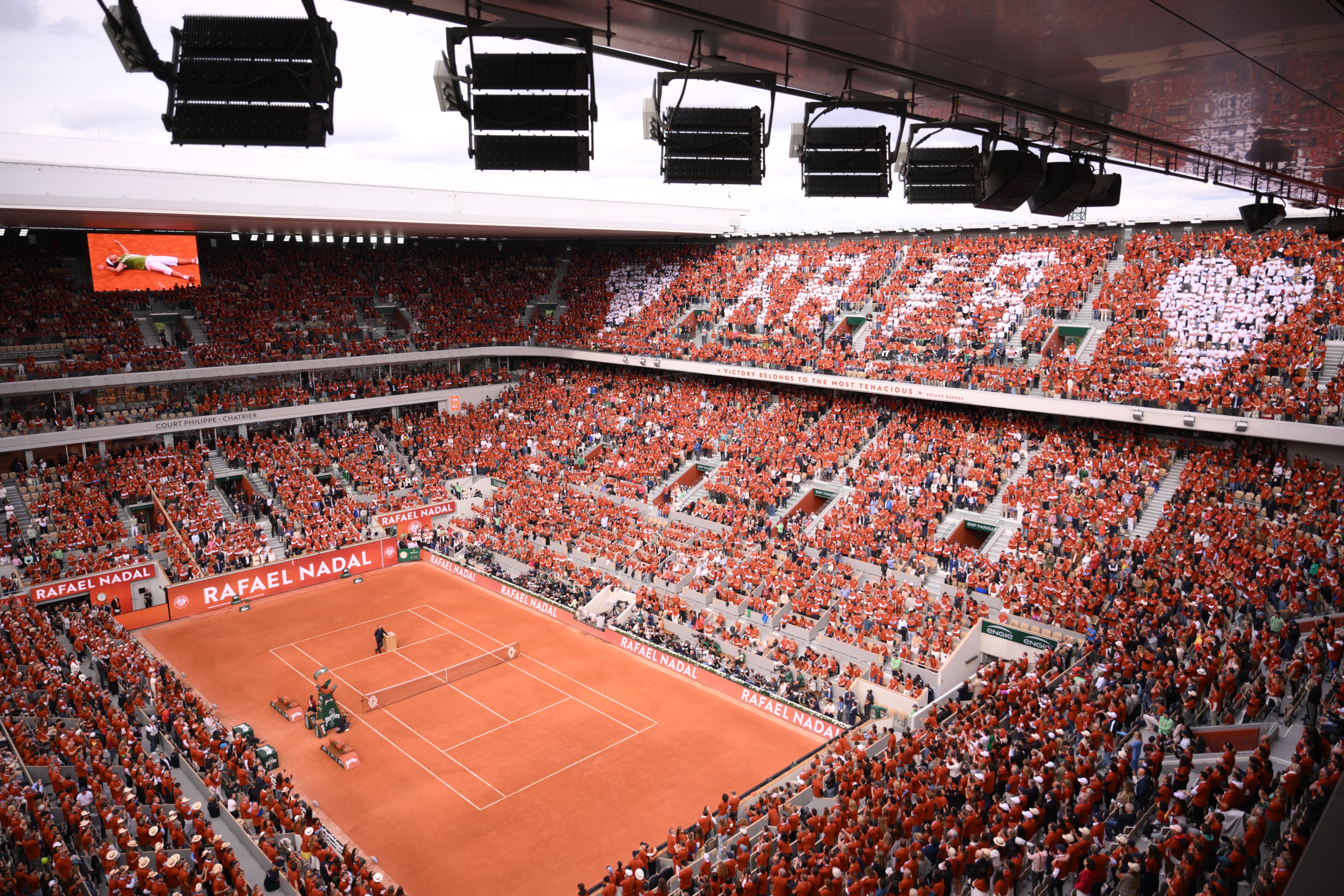 Imaginile care &bdquo;au topit&rdquo; internetul: Rafael Nadal Jr., pentru prima oară pe teren, la Roland Garros