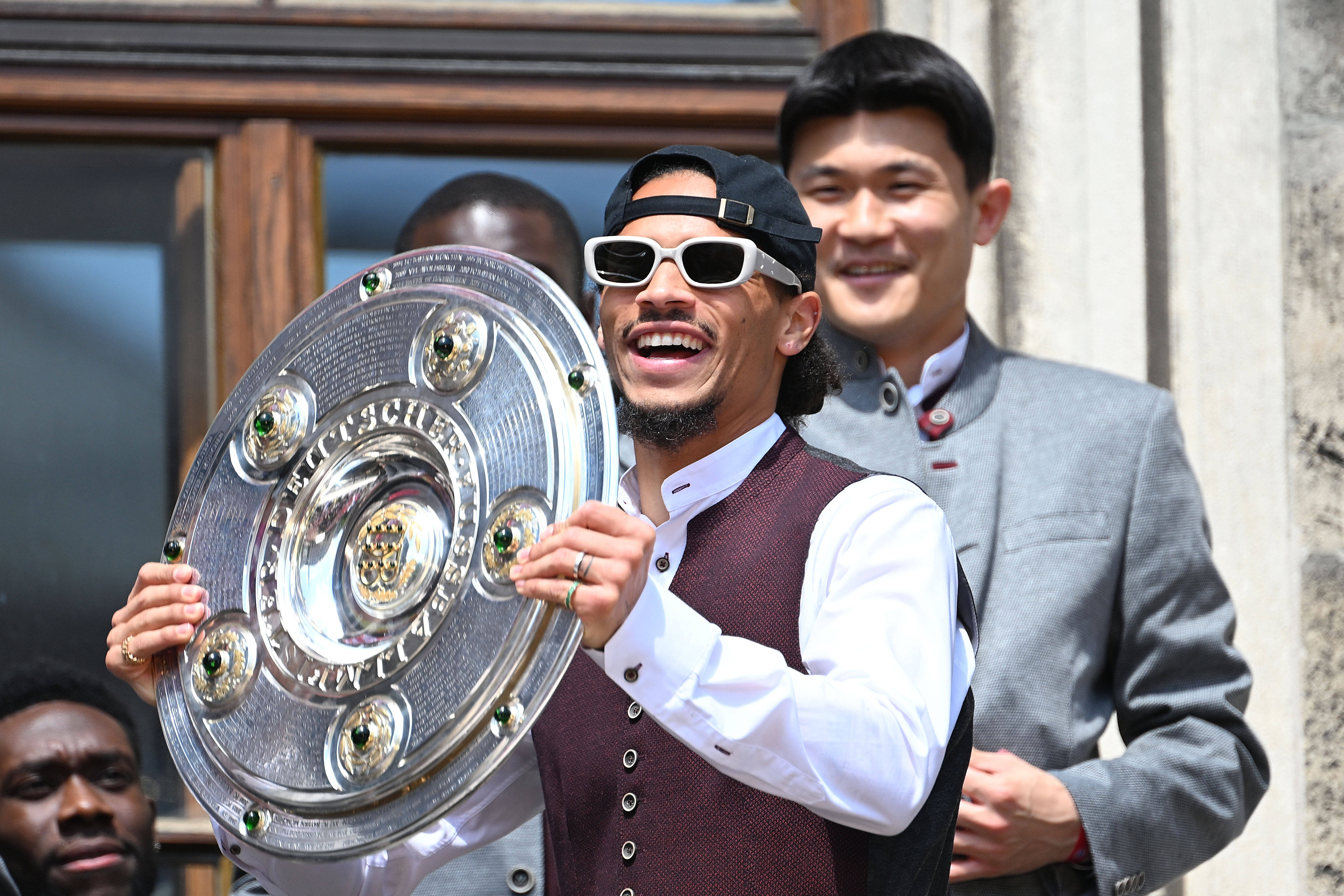 Leroy Sane s-a autopropus la o echipă de Liga Campionilor, la care e legitimat și un rom&acirc;n!