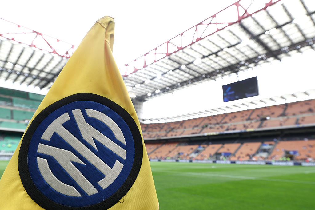 Lovitură de teatru la Inter! Alegerea surpriză pentru banca tehnică: e la Londra să-și rupă contractul