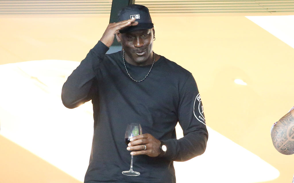 Triumful PSG &icirc;n Champions League &icirc;l umple de bani pe Michael Jordan!