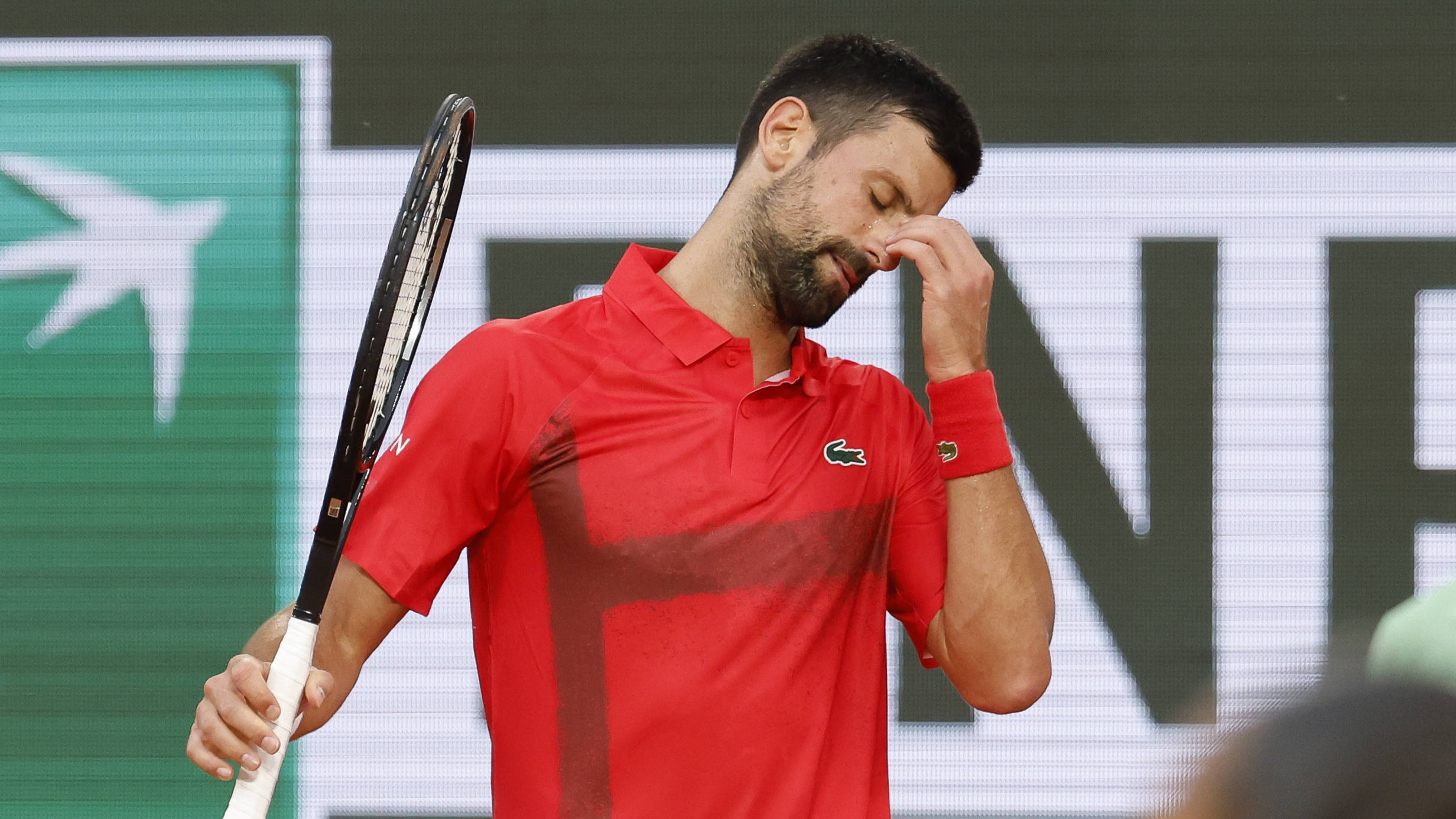 Francezii și-au bătut joc de Djokovic: ce a cerut Nole și ce s-a &icirc;nt&acirc;mplat, la Roland Garros