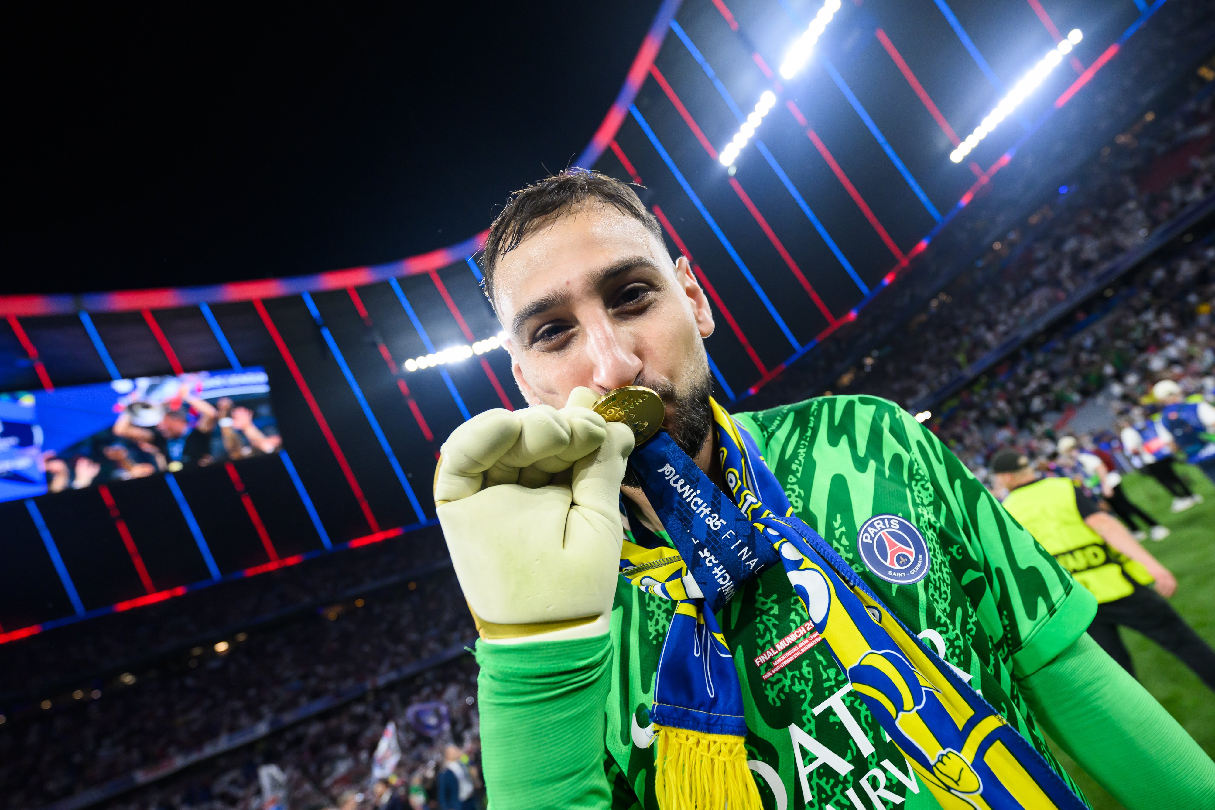 Mai ceva ca FCSB-ul lui Becali! Cum arată programul infernal de la PSG