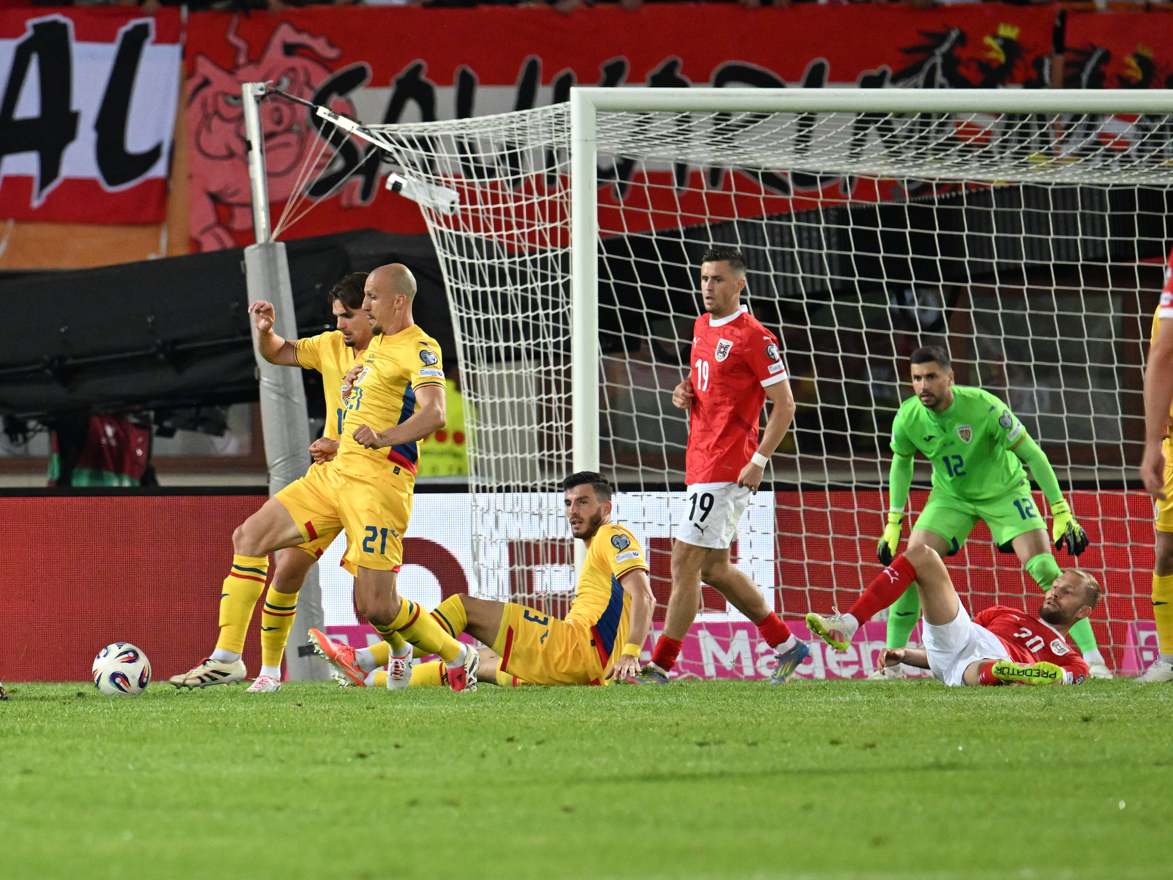 Ilie Dumitrescu a găsit vinovatul! Tricolorul care a &icirc;ngropat naționala lui Mircea Lucescu