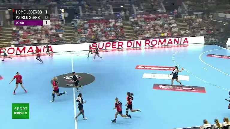 Gala Neagu | Luminița Huțupan, paradă spectaculoasă! (Pro TV & VOYO)