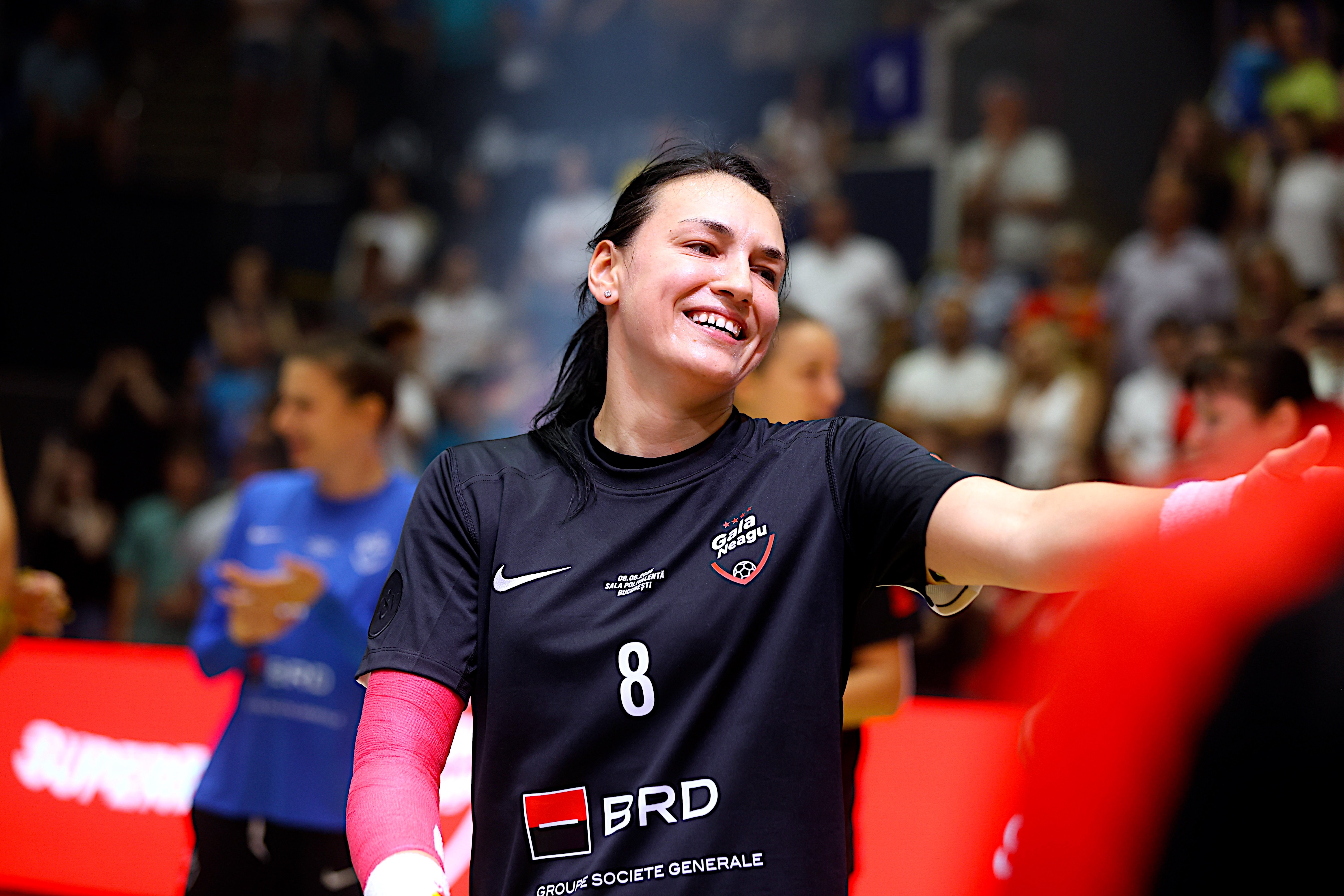 Cristina Neagu se bucură deja de &bdquo;pensie.&rdquo; Handbalista, reacție dezinvoltă după emoțiile de la &bdquo;Gala Neagu&rdquo;
