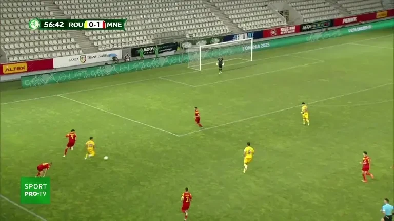 EURO U19 | România - Muntenegru. Șutul lui Păcurar din minutul 57