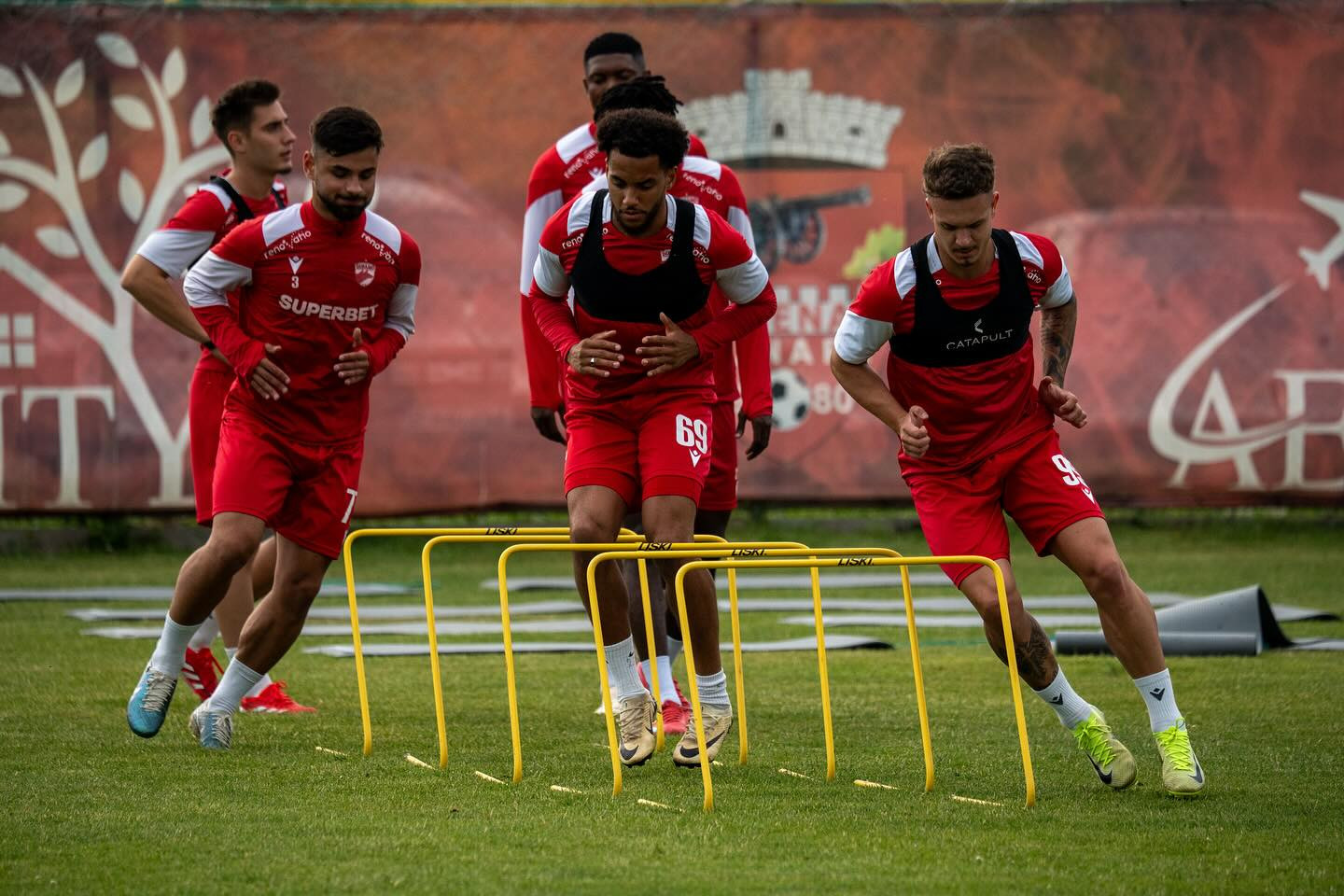 Lotul lui Dinamo pentru primul cantonament al verii! 4 portari chemați și 2 fotbaliști lăsați acasă de Zeljko Kopic