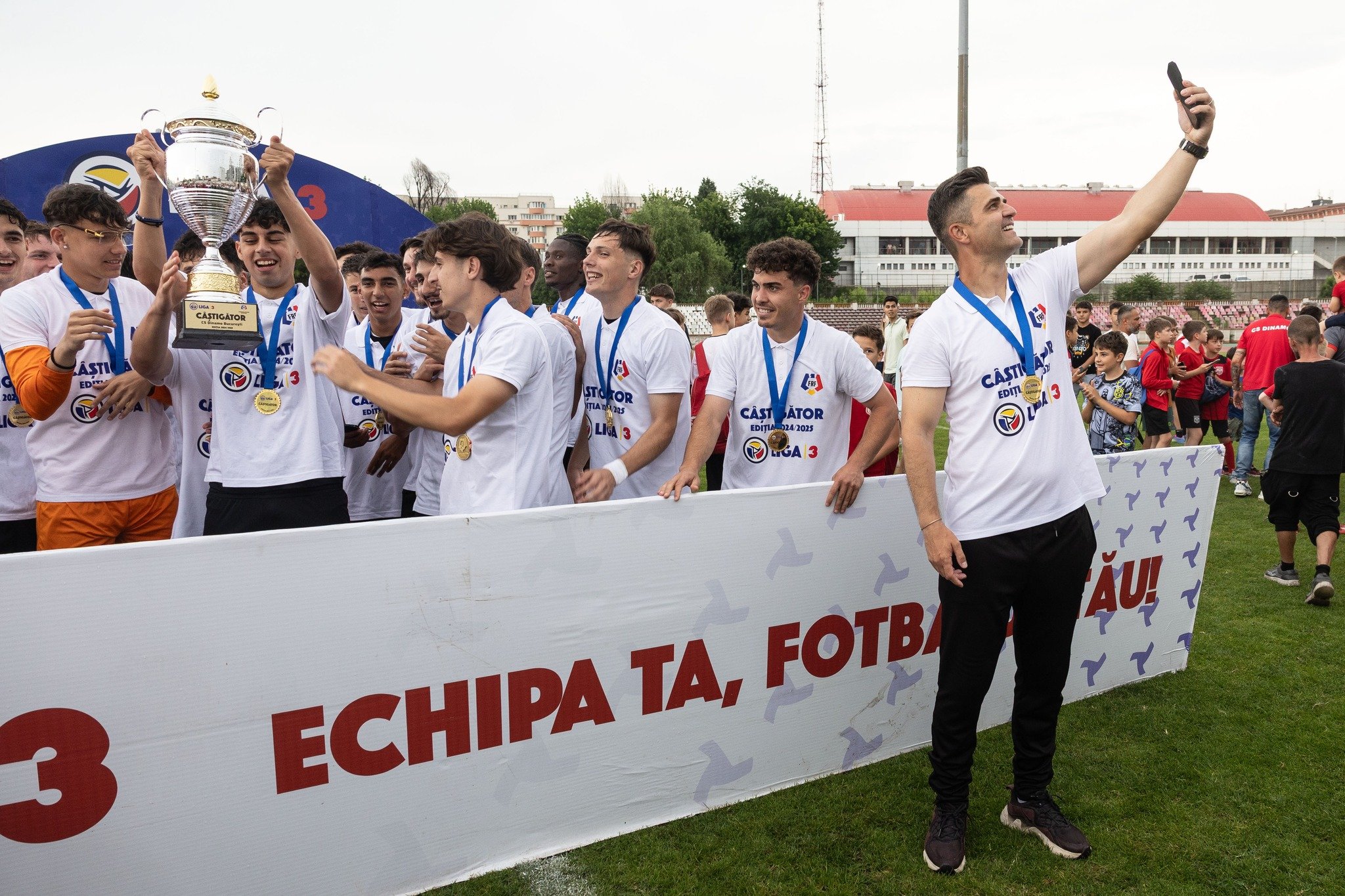 Bratu cs dinamo promovare