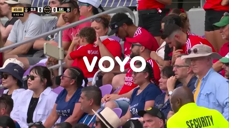 Nu a vrut să iasă de pe teren! Reacția senzațională a jucătorului la meciul Benfica - Auckland City