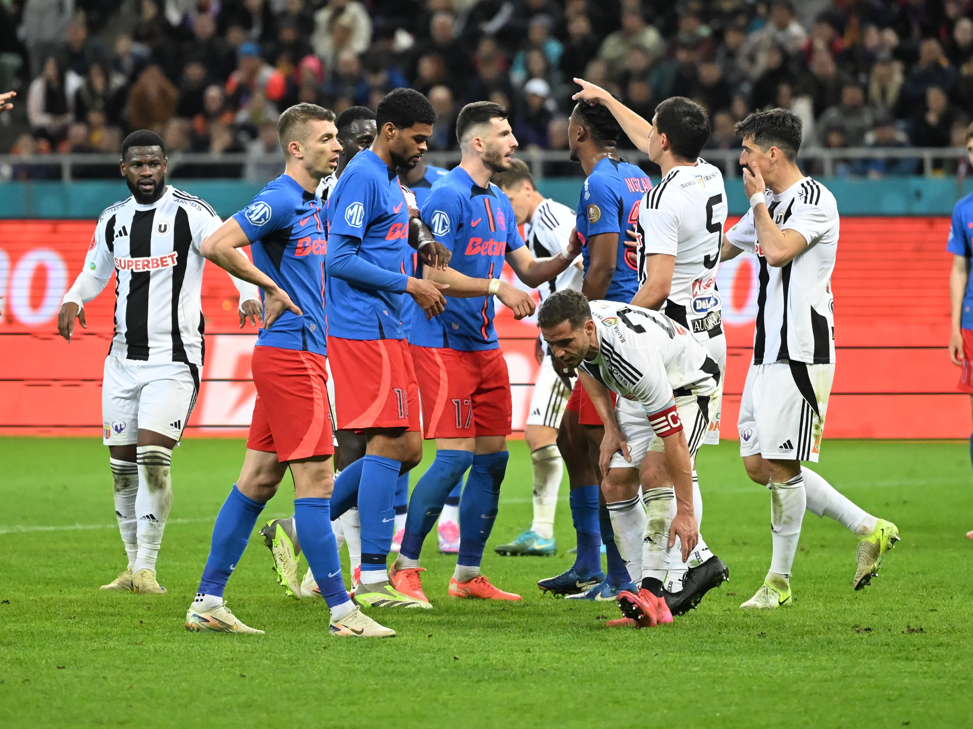 Jucătorul din Superliga dorit de FCSB e gata să semneze!
