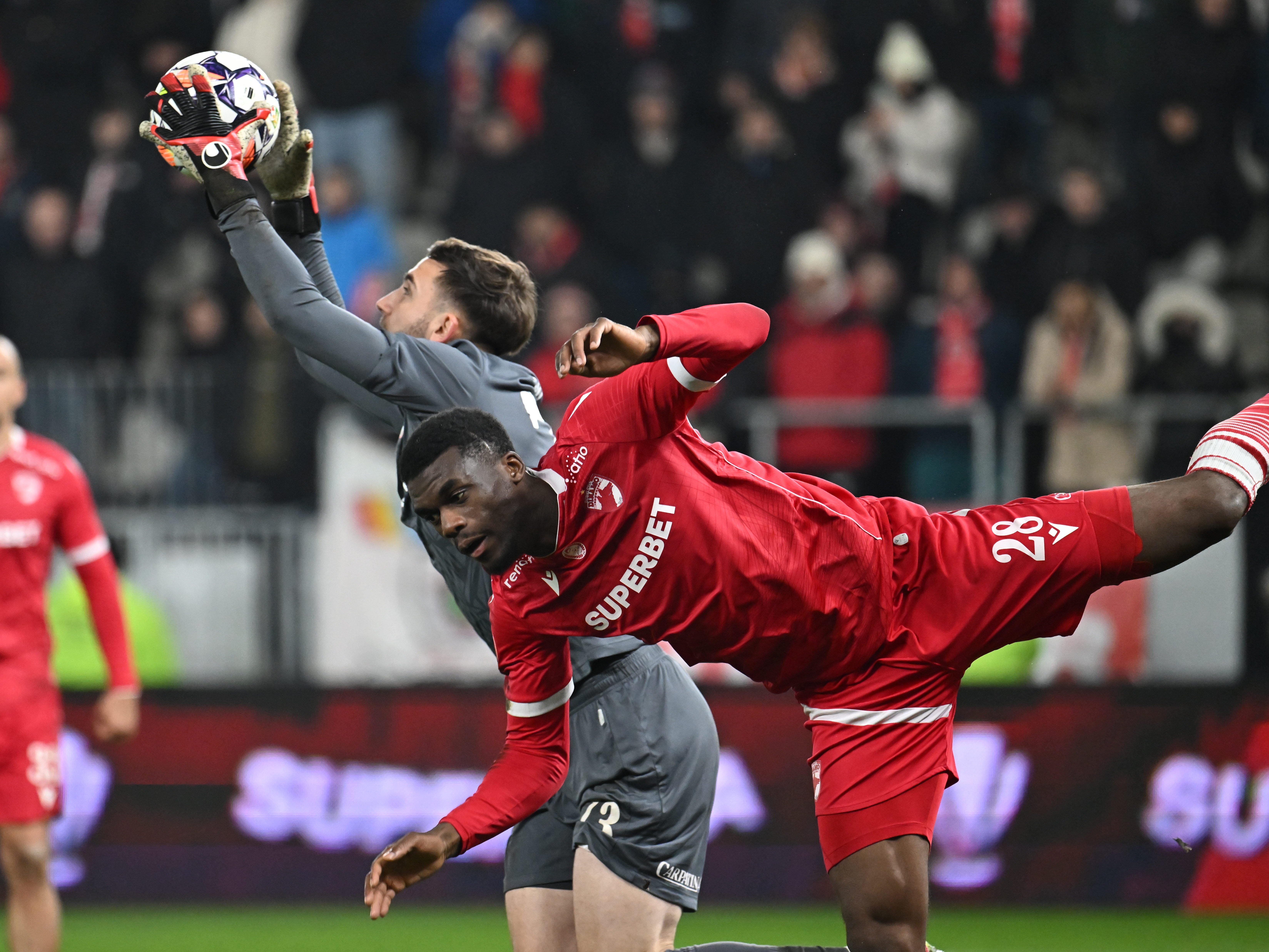 Mesajul lui Homawoo pentru fanii lui Dinamo, după ce s-a &icirc;nțeles cu Standard Liege: Respect și recunoștință