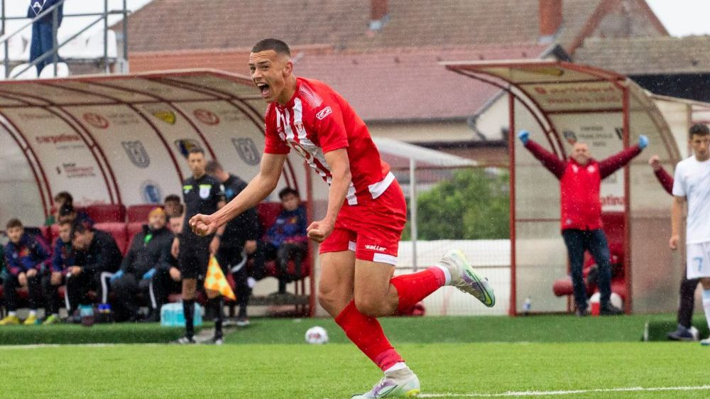 Dinamo l-a transferat pe atacantul care o demola pe FCSB &icirc;n 2023! A semnat un contract pe 4 ani