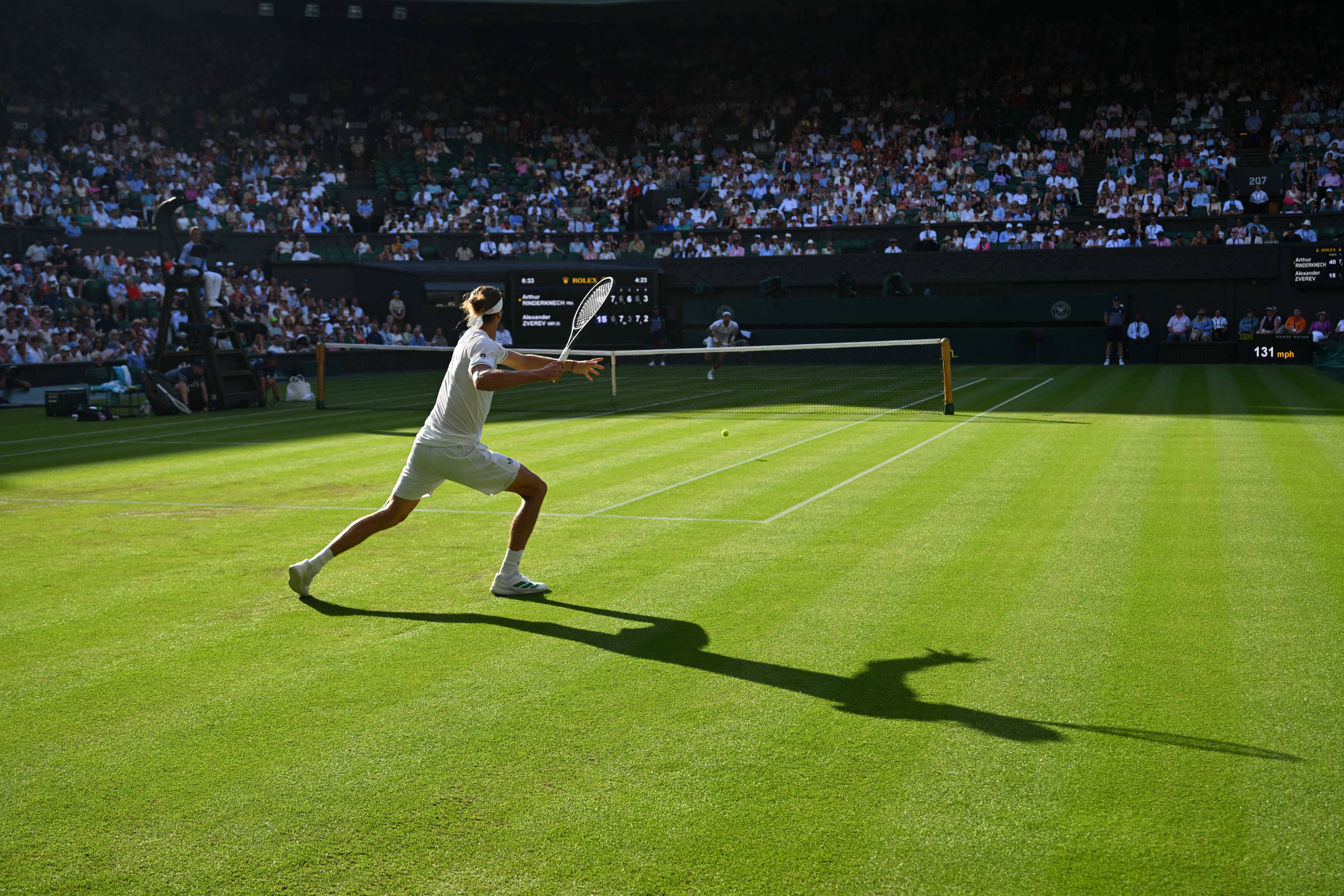 Zverev a clacat: neiubit de fani, germanul a dezvăluit că suferă sever, după eliminarea &icirc;n turul &icirc;nt&acirc;i la Wimbledon