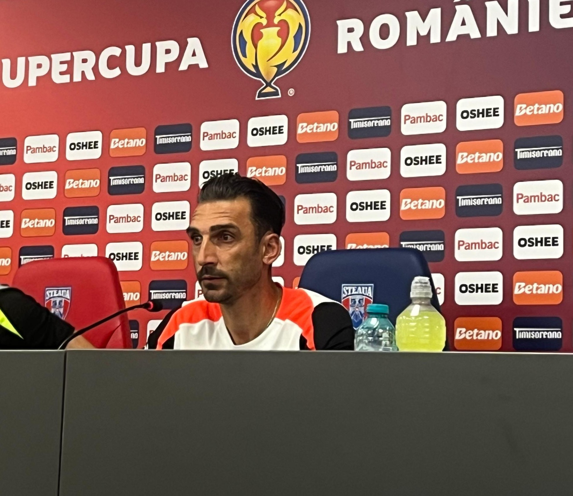 &bdquo;B&icirc;rligea și Alibec pot juca &icirc;n același timp?&rdquo; Ce a răspuns Elias Charalambous