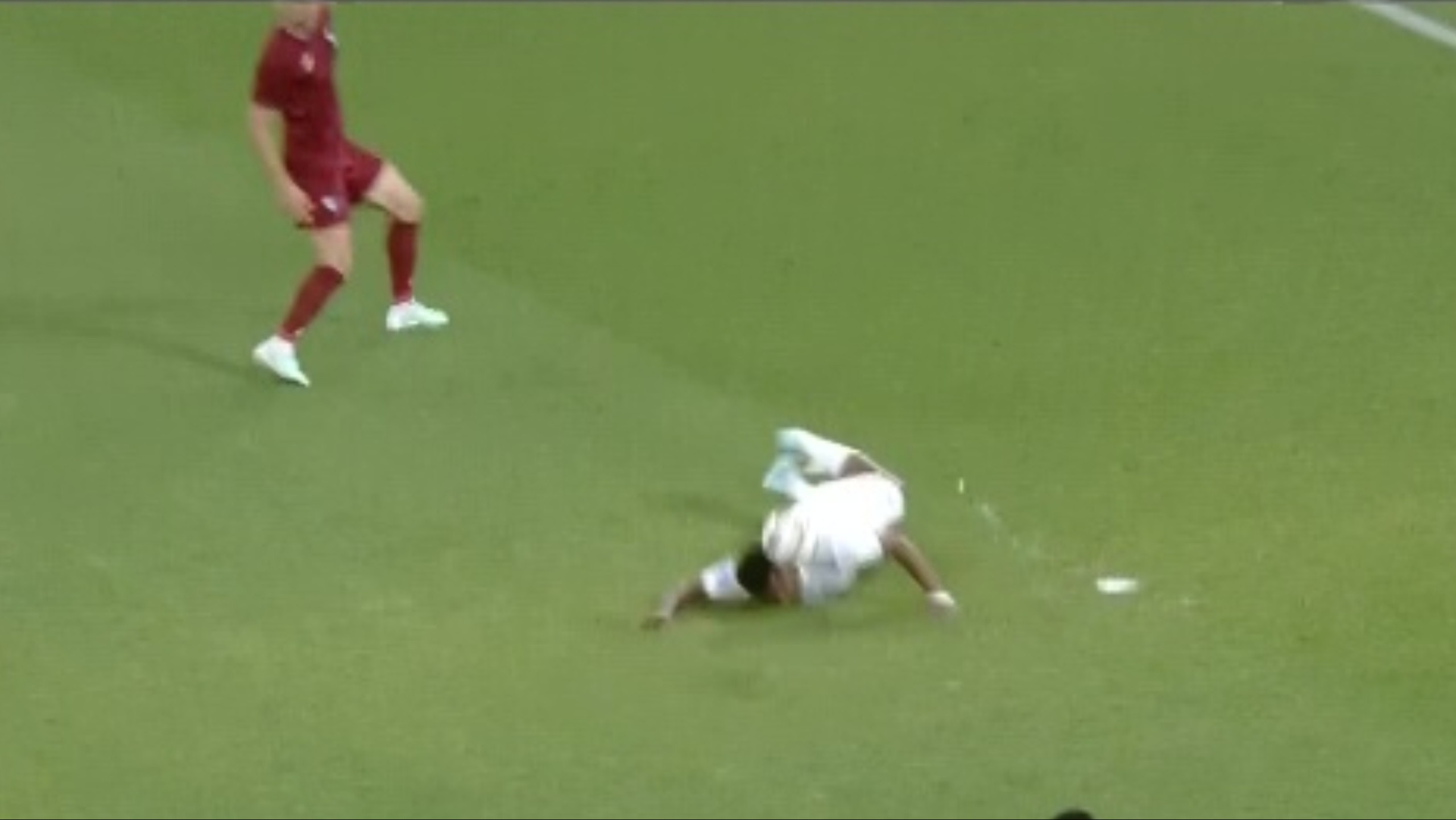 Ngezana a comis-o de două ori &icirc;n FCSB - Inter Escaldes! Campioana Andorrei l-a taxat