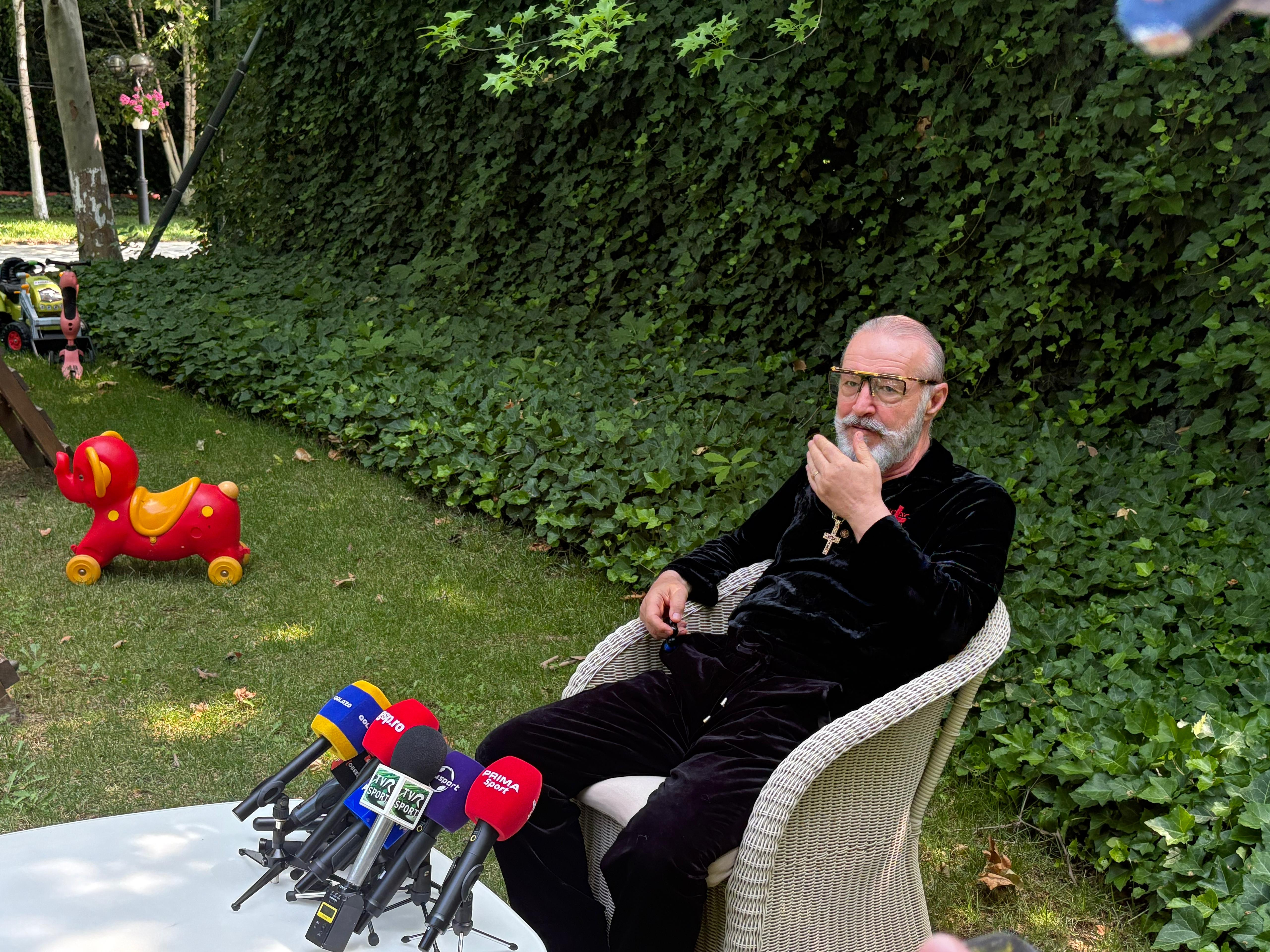 Scoțienii au reacționat după ce Jimmy Thelin a fost pus să-i dea replica lui Gigi Becali: &rdquo;Un răspuns elegant la aroganțele patronului!&rdquo;