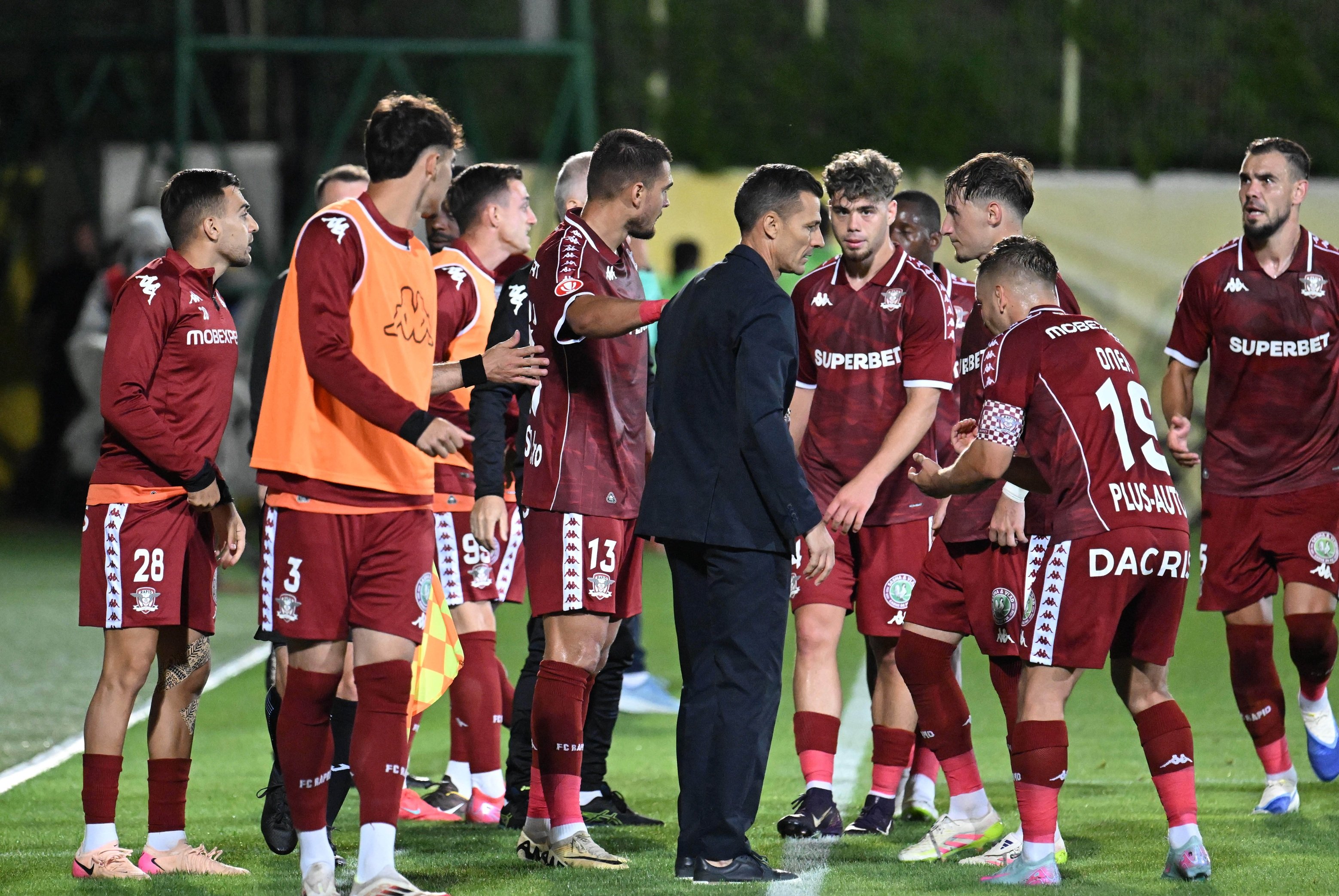 Jucătorul de la Rapid pus la zid după prima etapă: Cum au avut tupeul să ceară un milion pentru el?