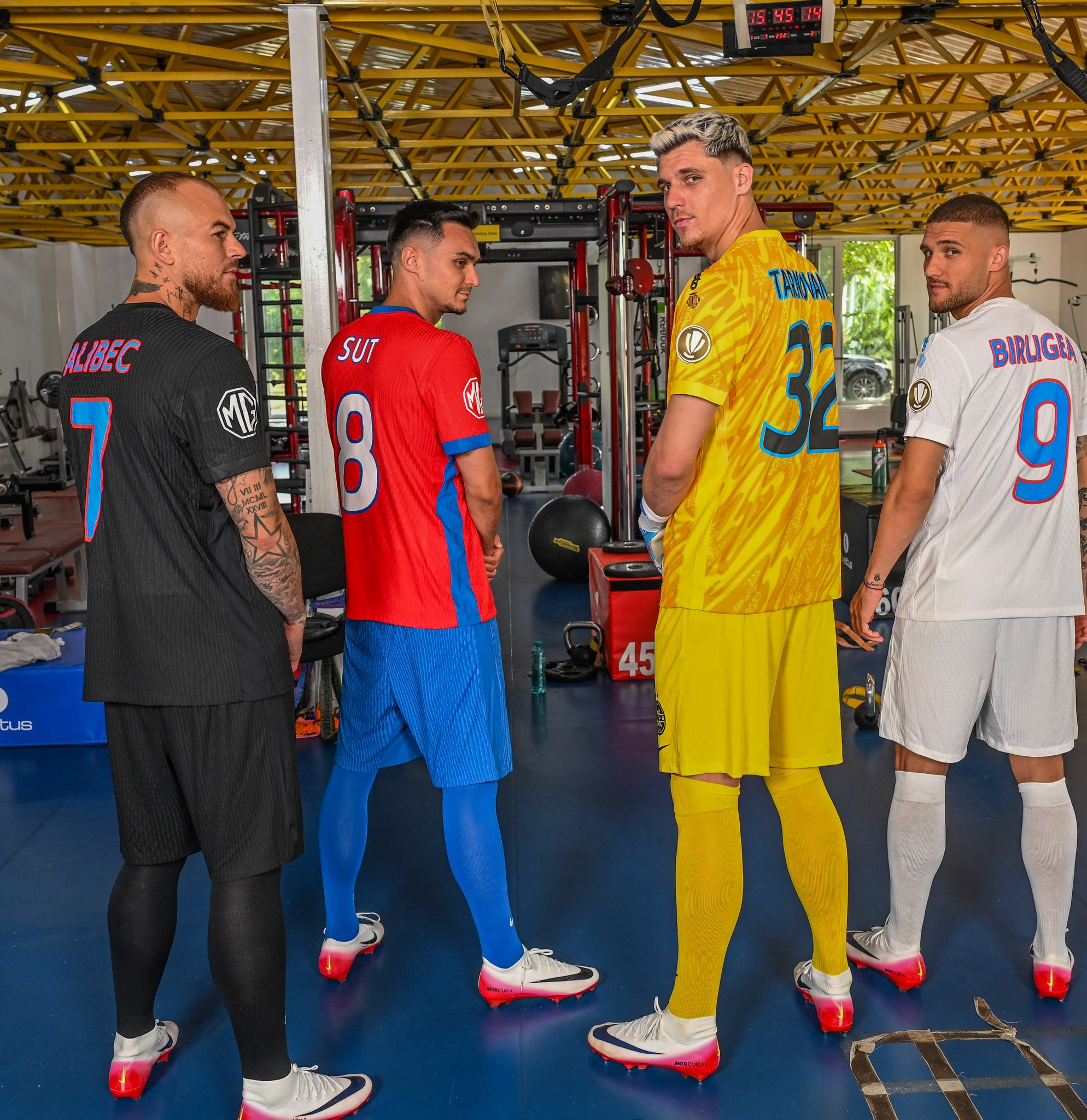 Fcsb prezentare echipament iulie 2025 01