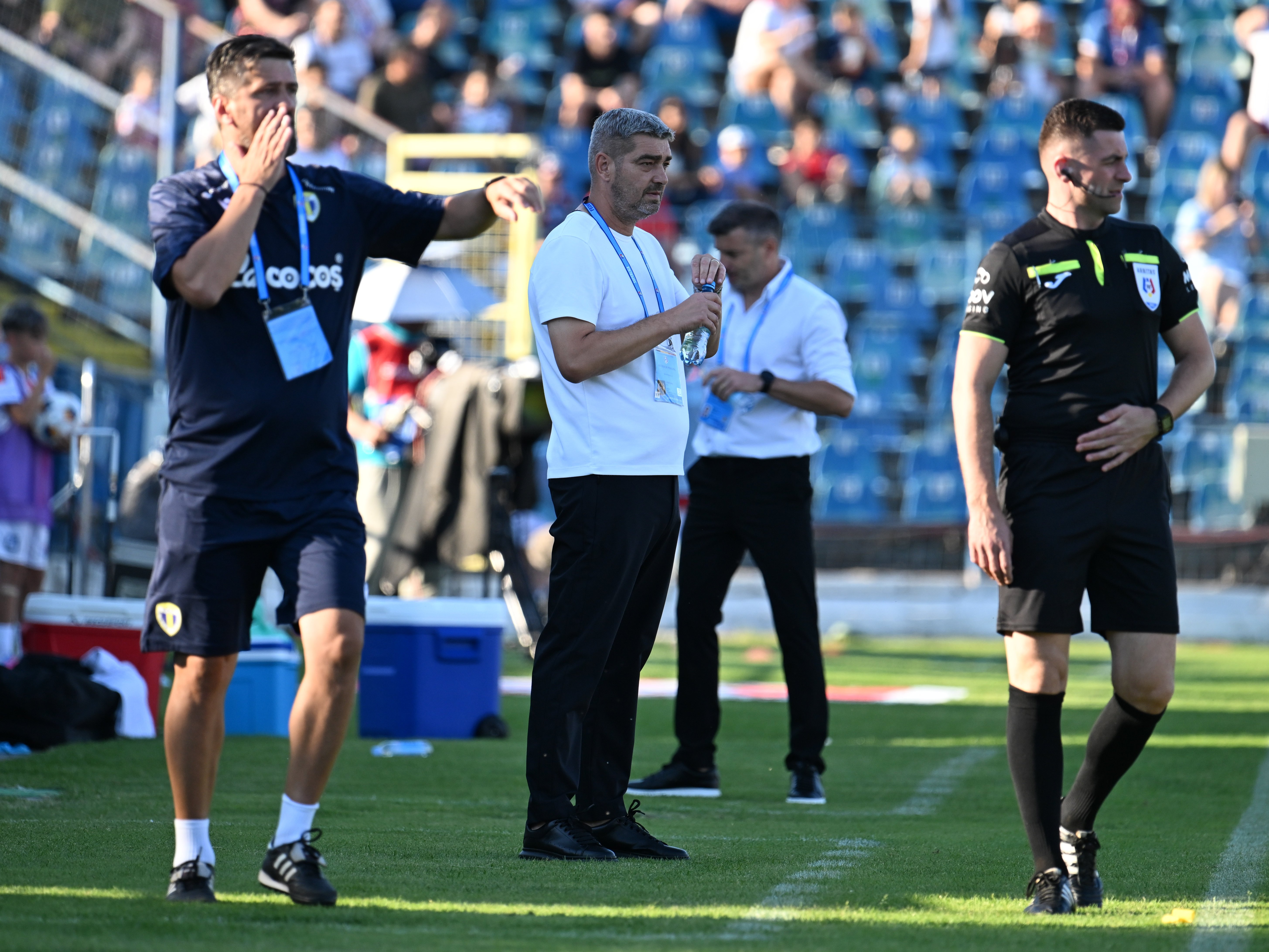 Liviu Ciobotariu dă vină pe căldură și anunță un plan măreț la Petrolul &icirc;naintea meciului cu FCSB