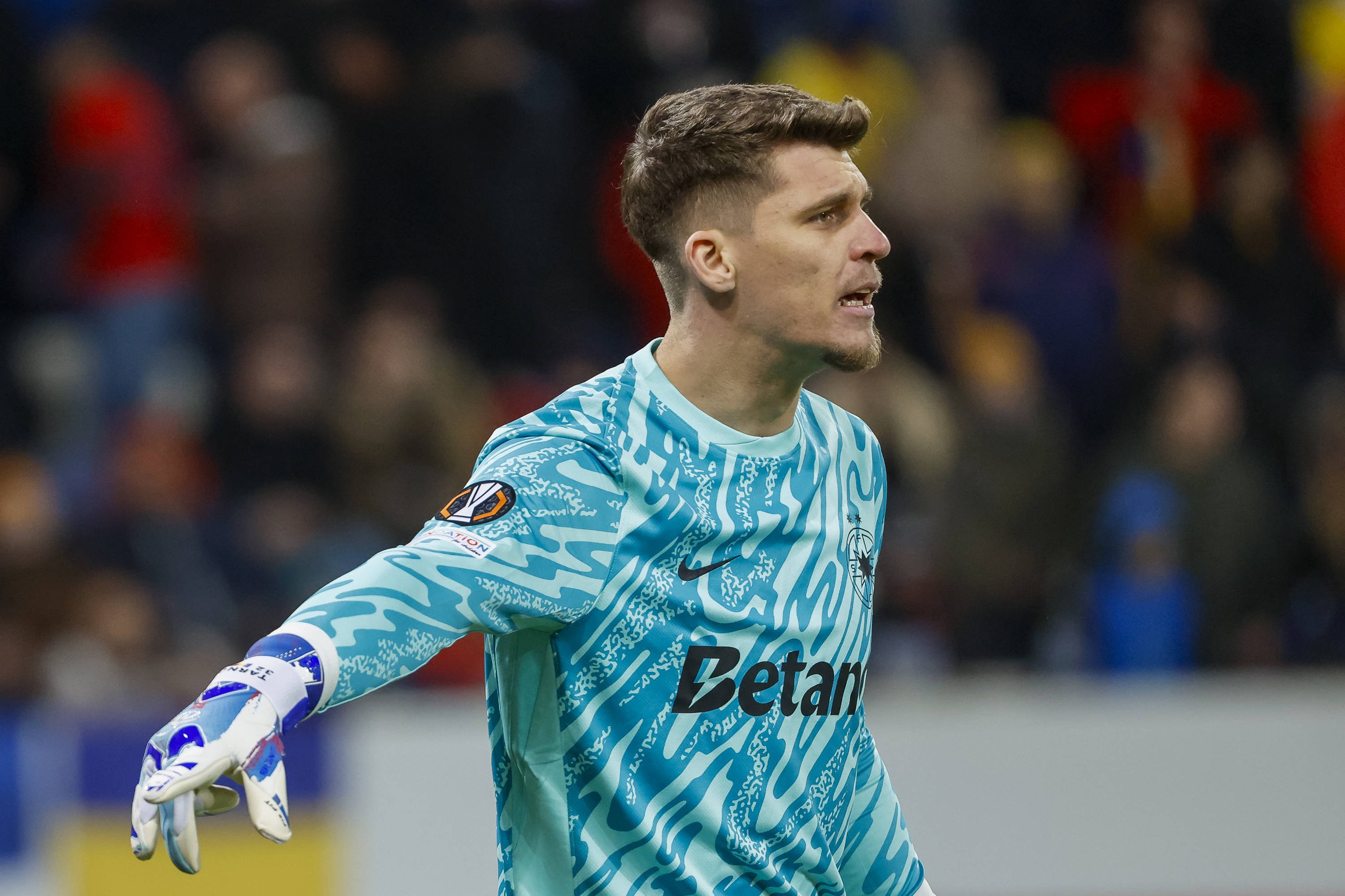 Portar pentru Galatasaray! Okan Buruk a pus m&acirc;na pe telefon și l-a sunat personal: &rdquo;A &icirc;ntrerupt negocierile cu toți ceilalți!&rdquo;
