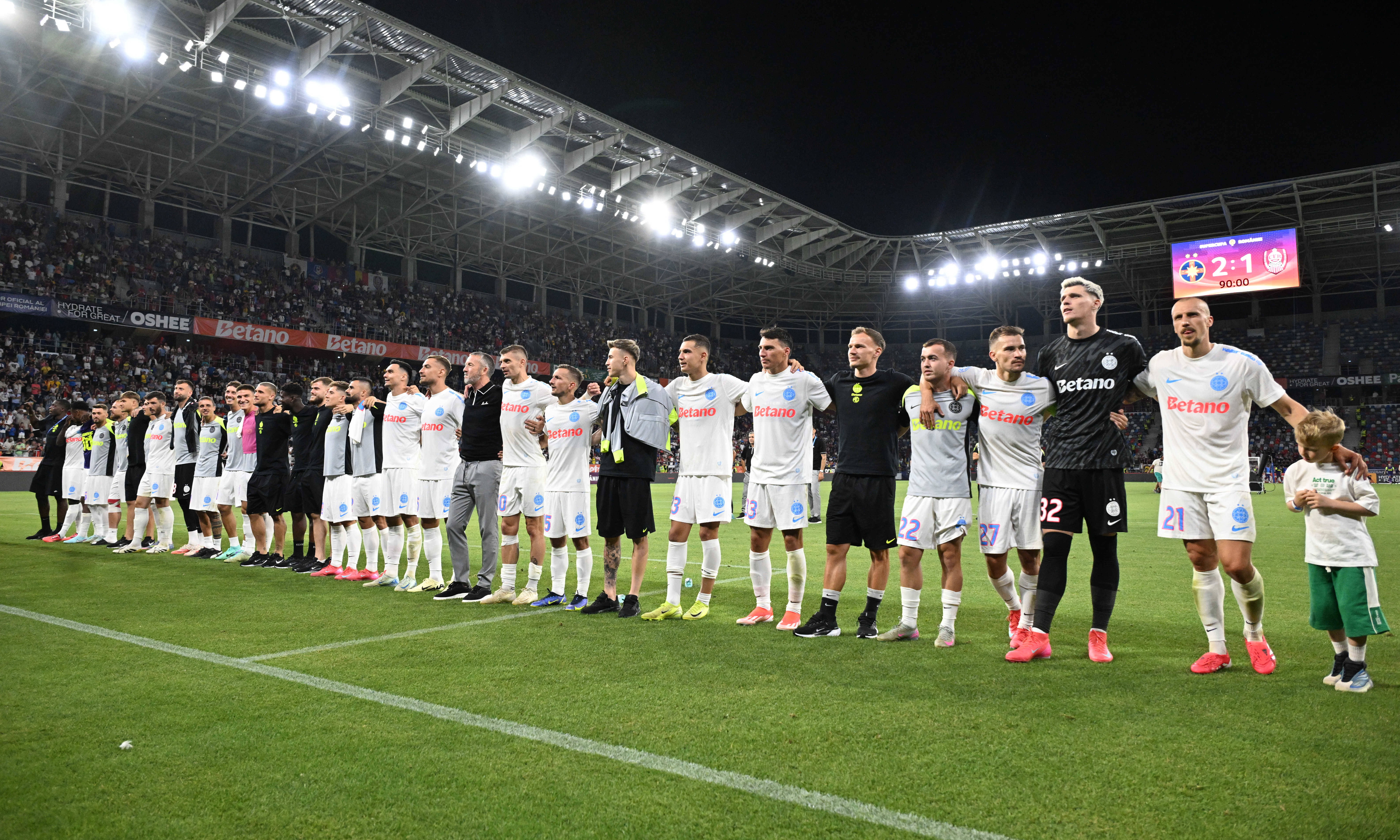 &rdquo;Am fost mirat!&rdquo; Dezvăluirea făcută de Mihai Stoica, după ce Becali a făcut praf un jucător de la FCSB și l-a scos din primul &rdquo;11&rdquo;