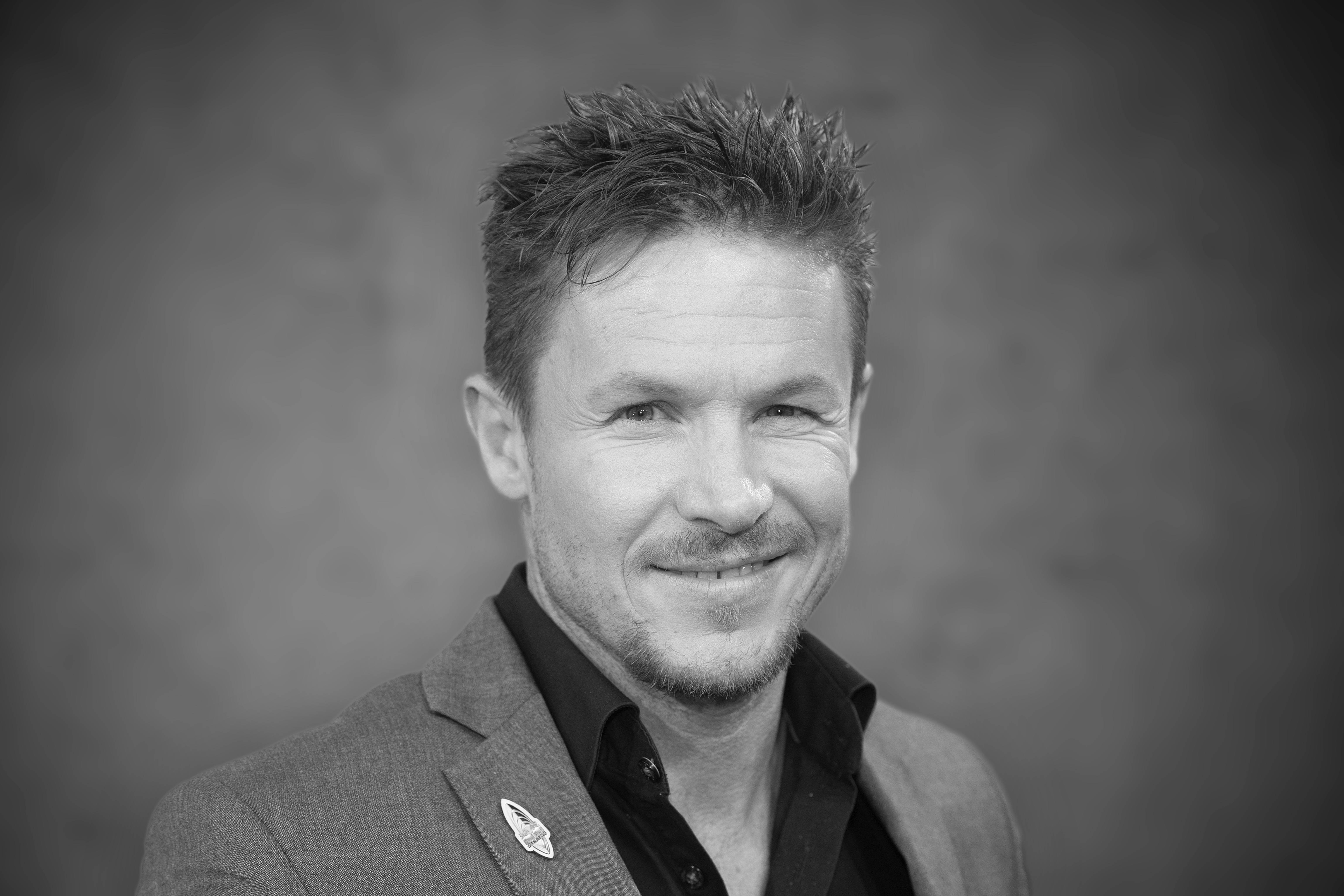 A murit legendarul parașutist Felix Baumgartner! Partenerul Mihaelei Rădulescu s-a stins &icirc;n urma unui accident cu parapanta