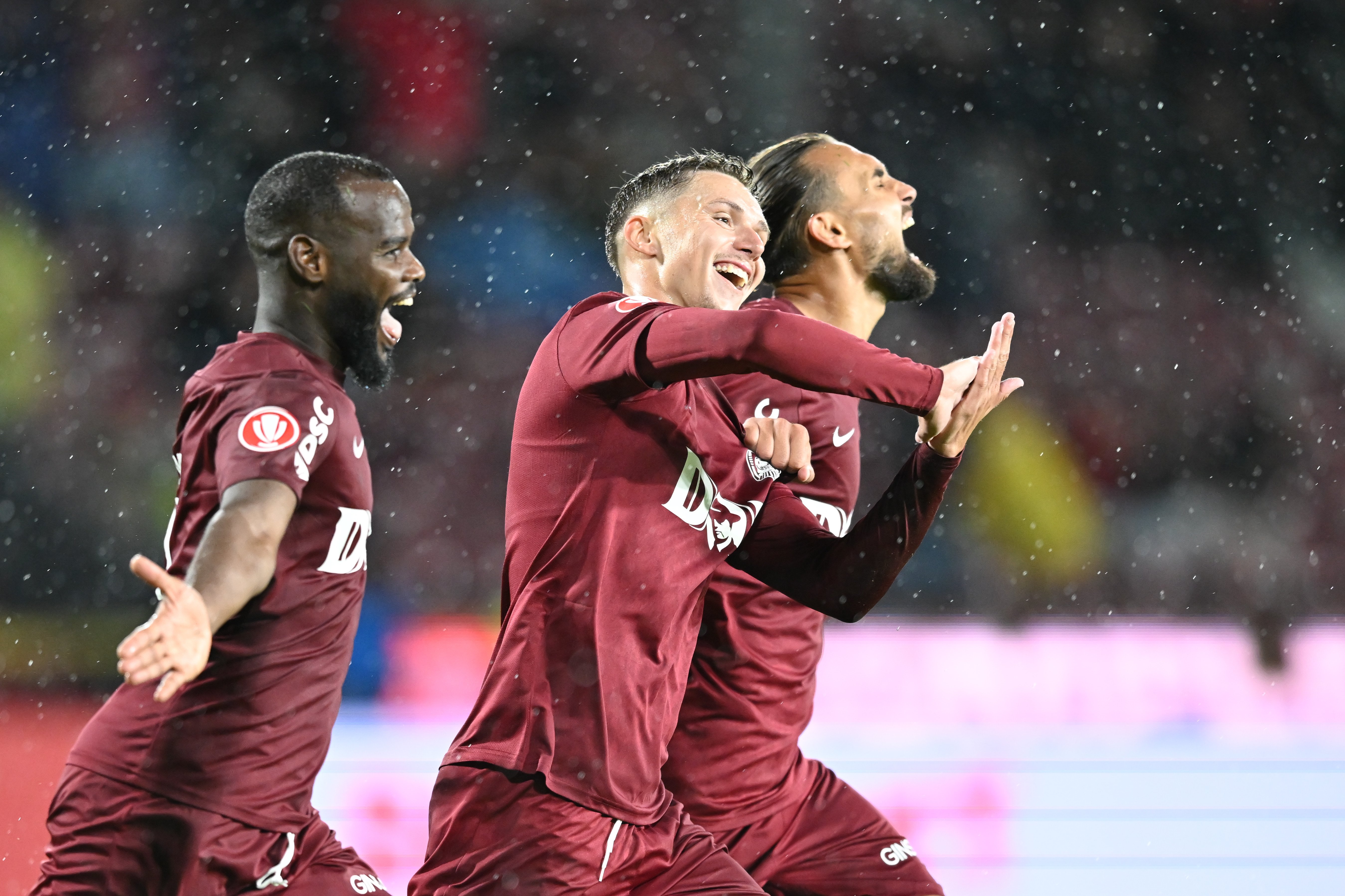 Cum l-au descris maghiarii pe Louis Munteanu după ce CFR Cluj a trecut de Paksi