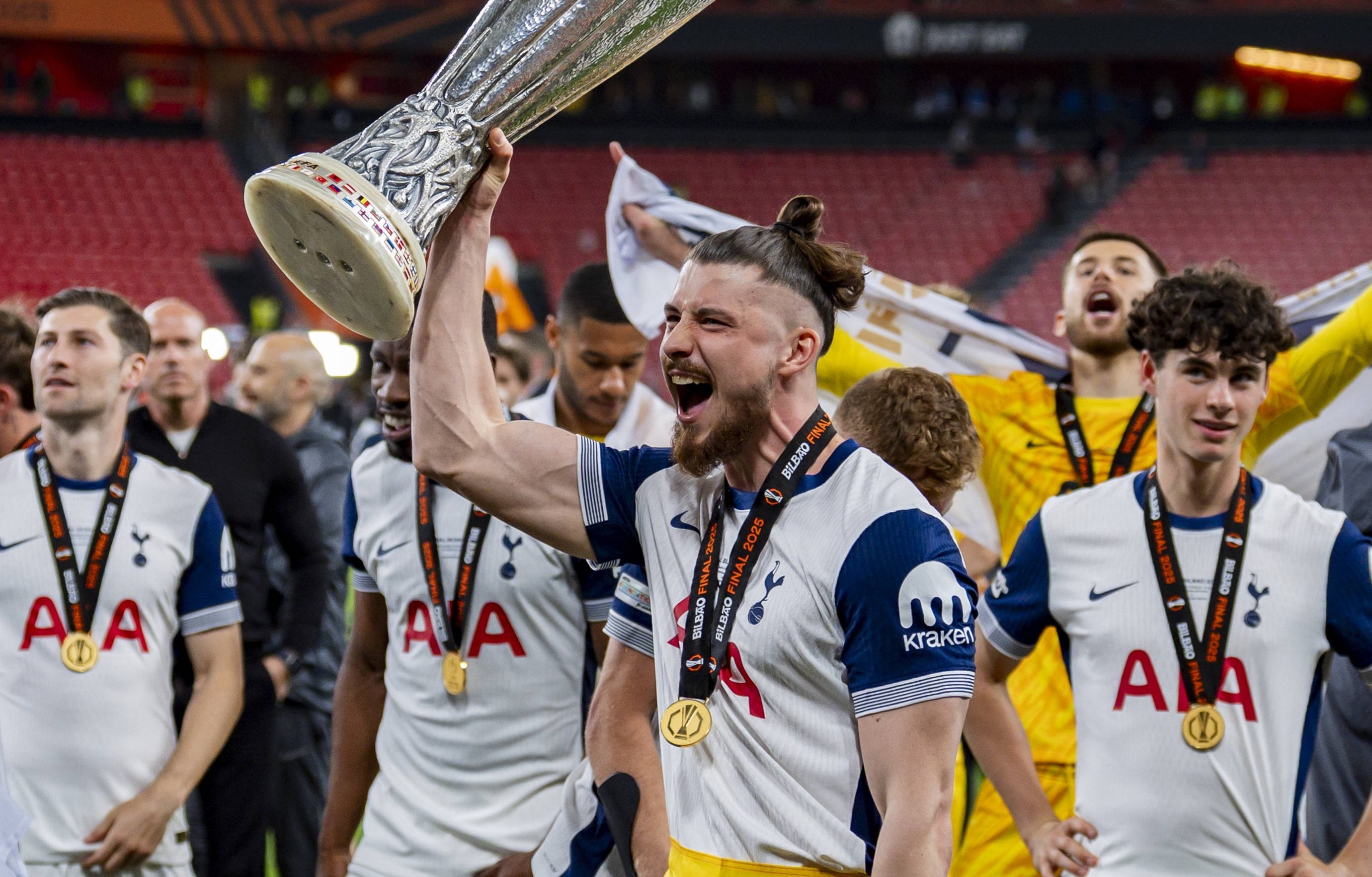 Antrenorul lui Tottenham, anunț important despre concurentul lui Radu Drăgușin: &rdquo;Știu acest lucru&rdquo;