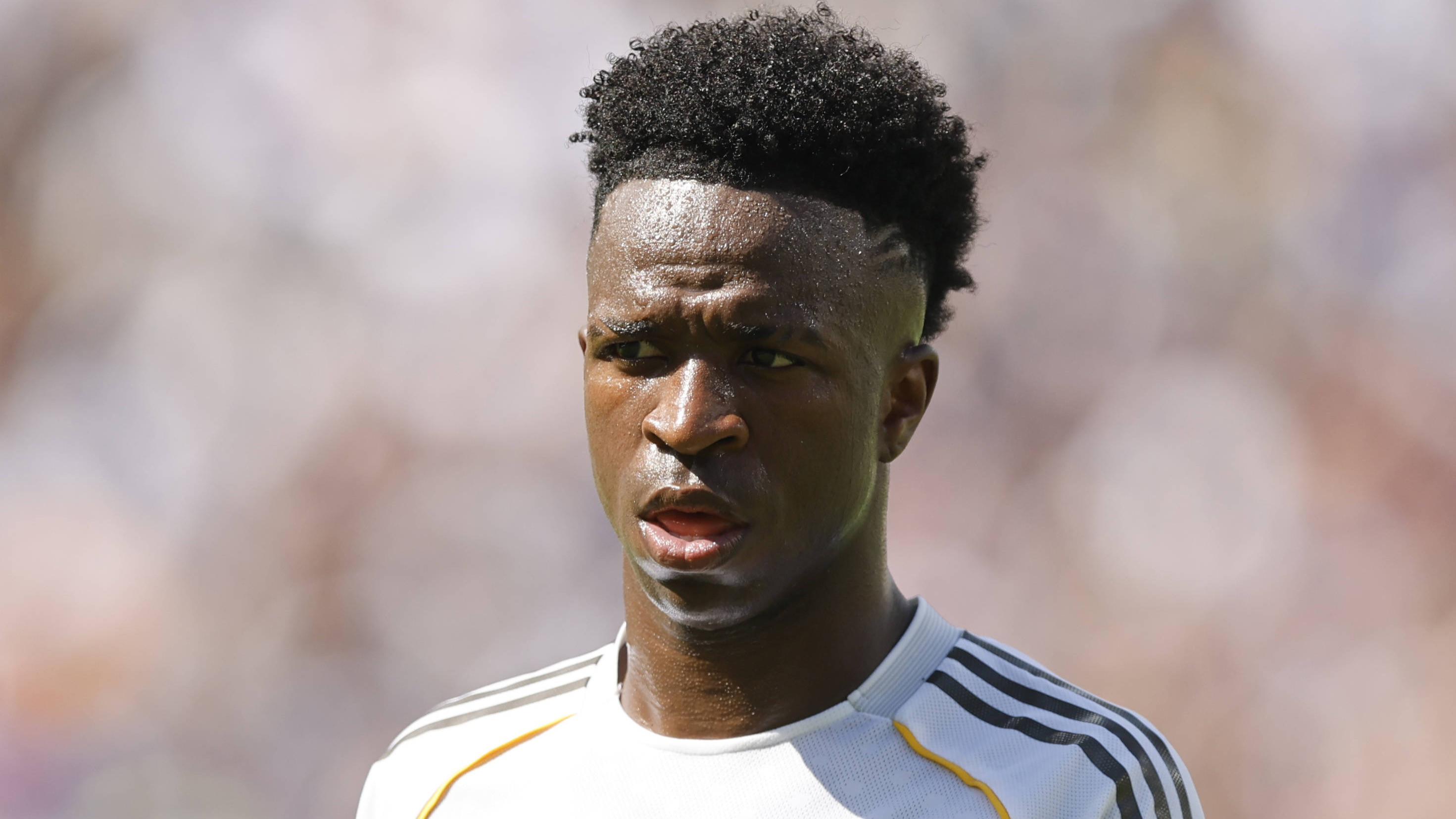 Vinicius, ofertă de nerefuzat: suma pusă pe masă de arabi depășește orice imaginație!